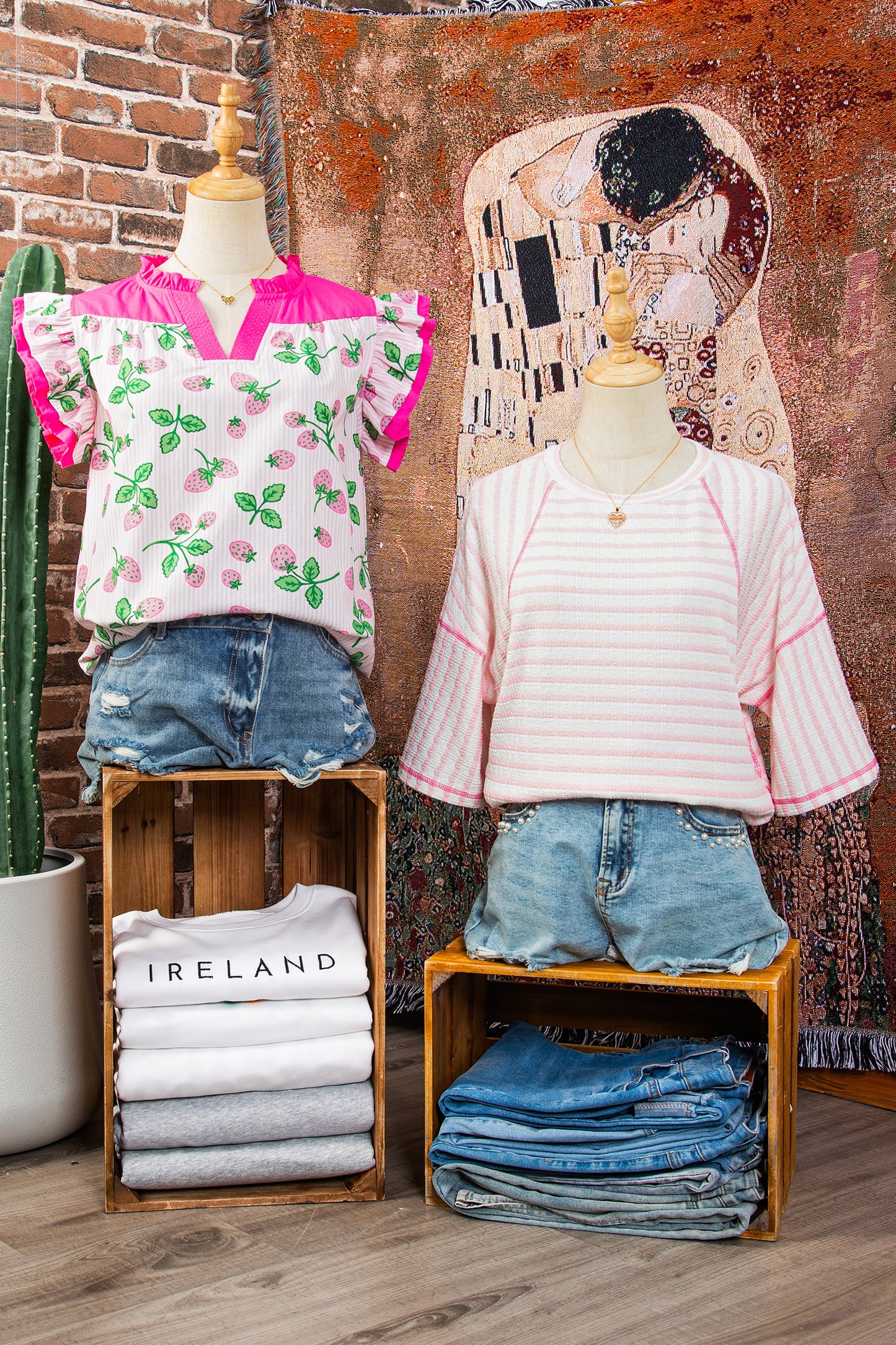 Apricot Stripe Textured Knit Split Hem Half Sleeve Loose Top