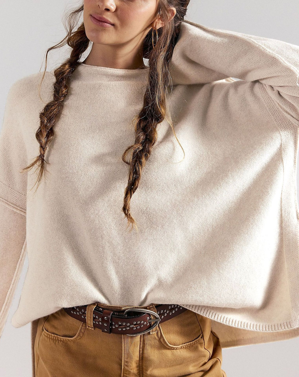 Women's Oversized Crew Neck Solid Pullover Sweater