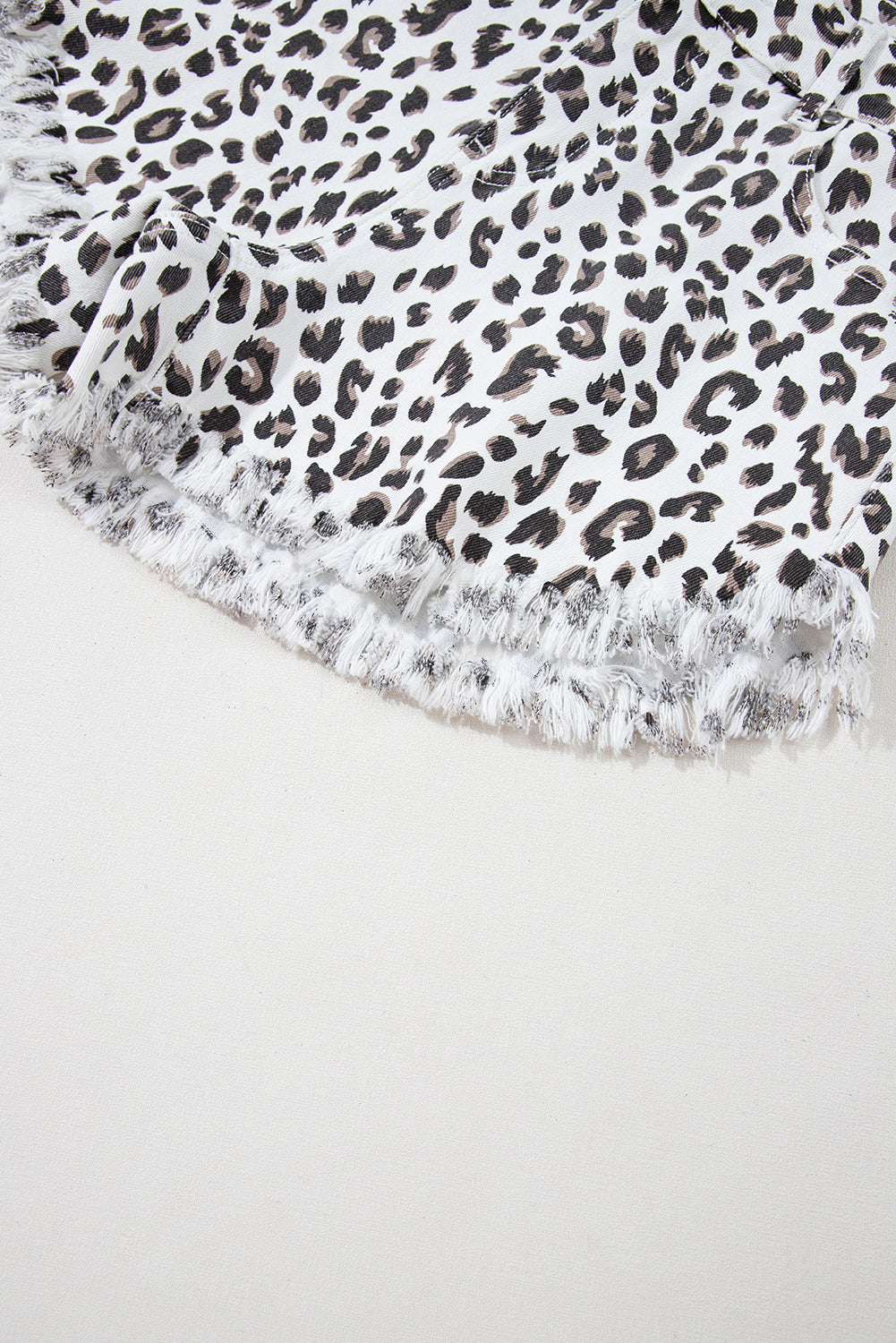 High Waist Leopard Print Frayed Hem Denim Shorts for Trendy Style