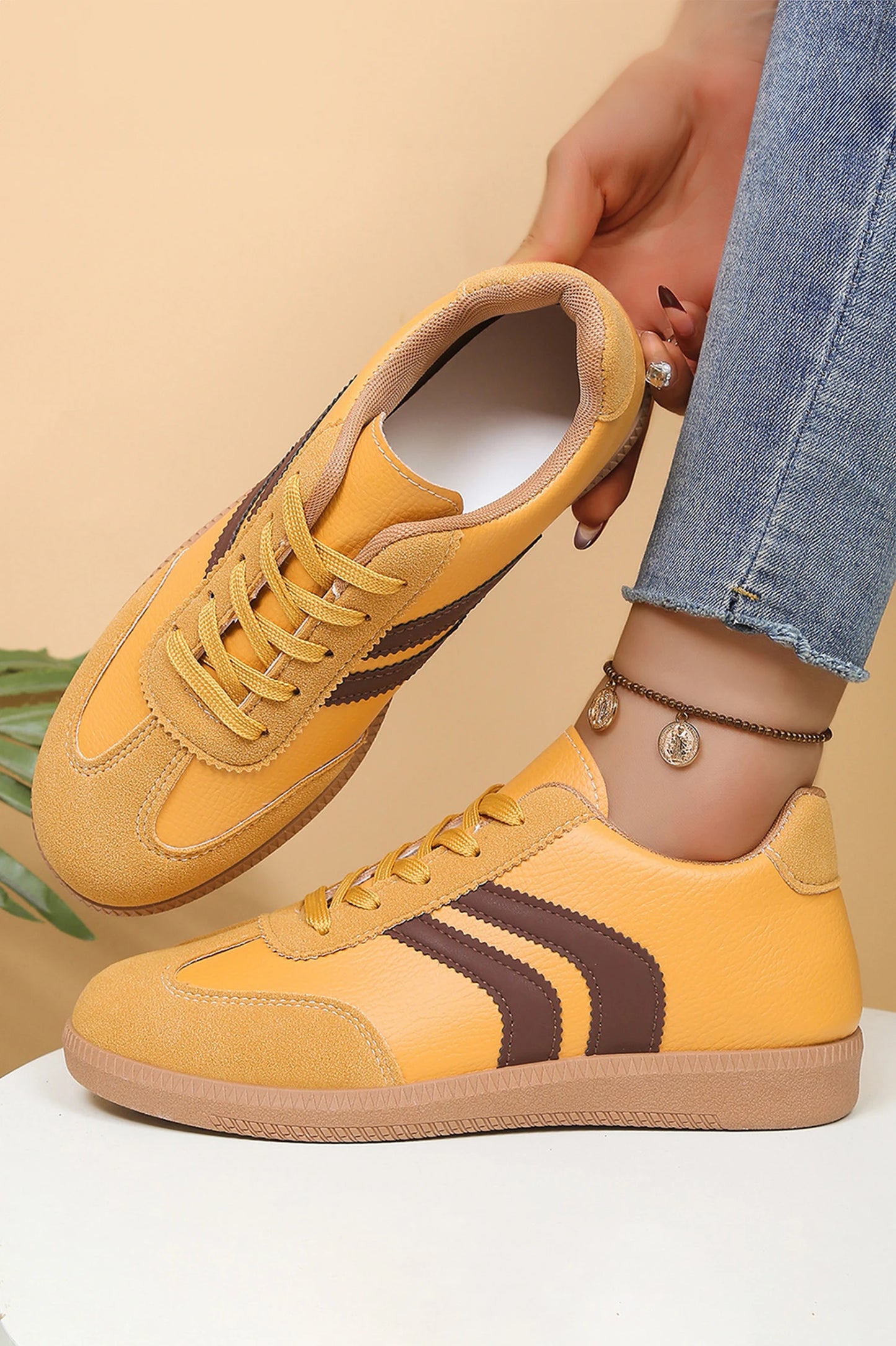 PU Leather Detail Shimmer Leopard Printed Lace-up Sneakers