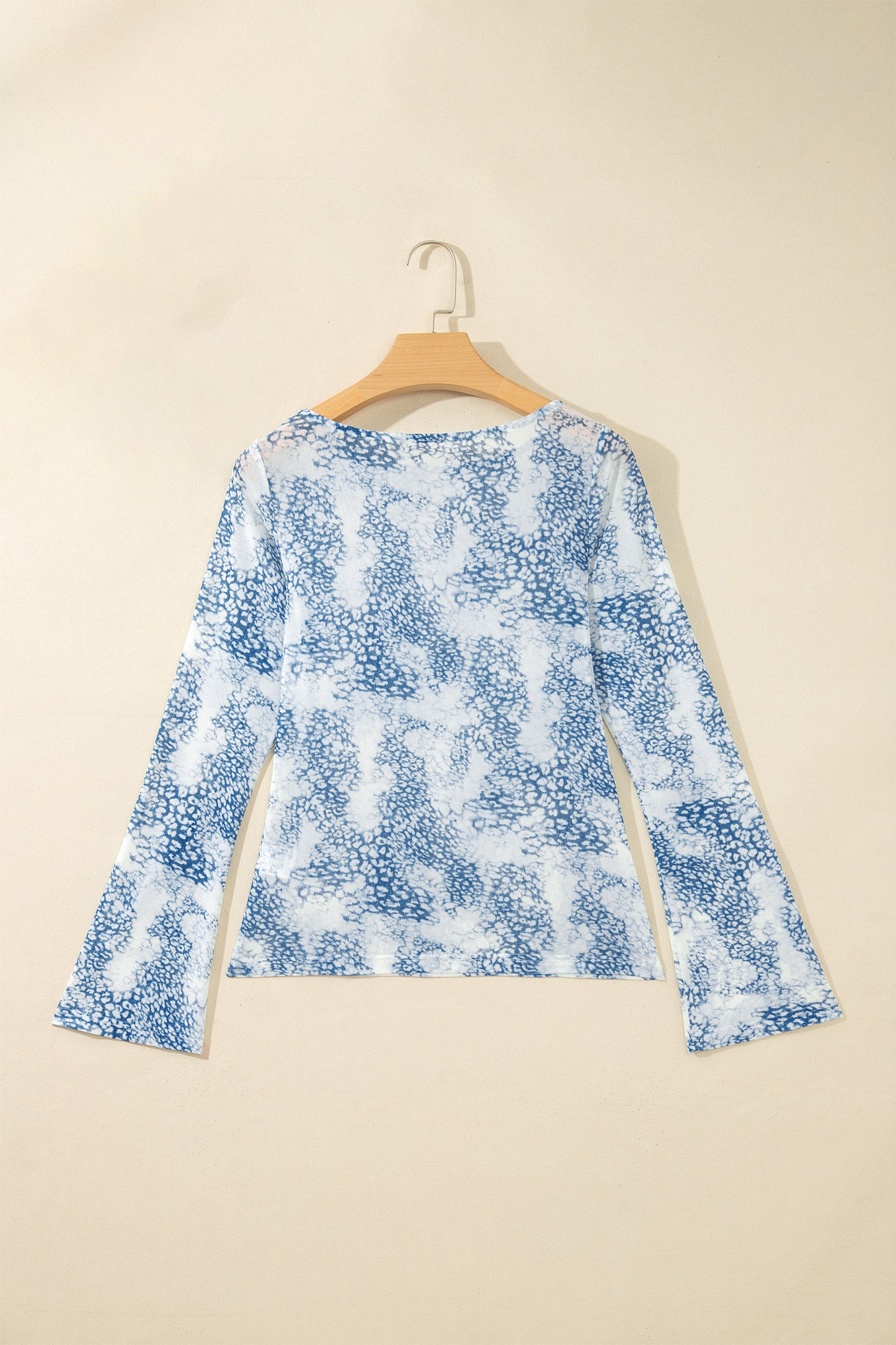 Sky Blue Long Sleeve Leopard Print Round Neck Sheath Top