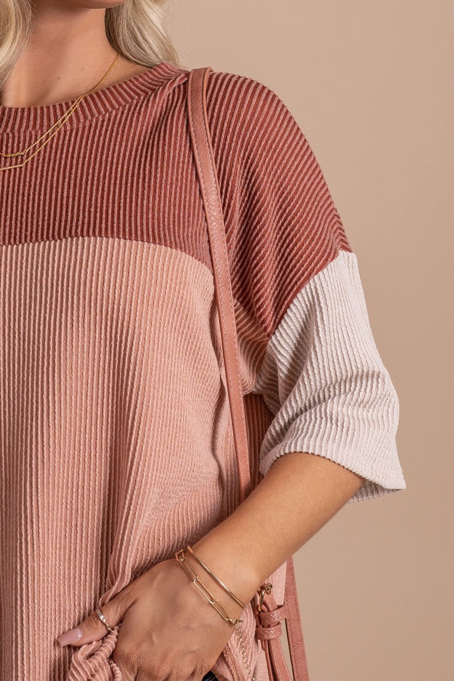 Mint Green Color Block Ribbed Side Slits Half Sleeve Top
