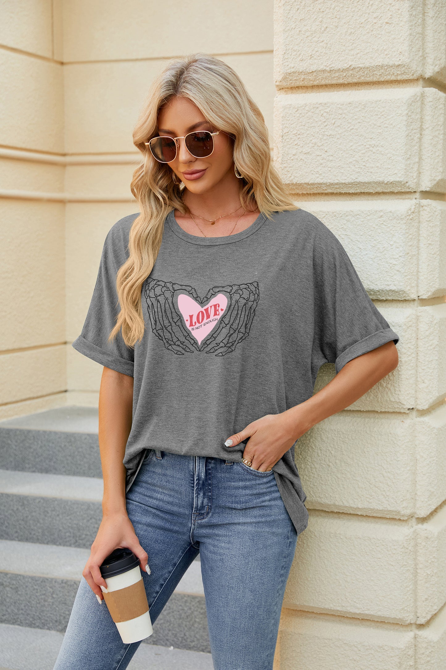 Valentine's Day Love Heart Hands Graphic Casual Tee