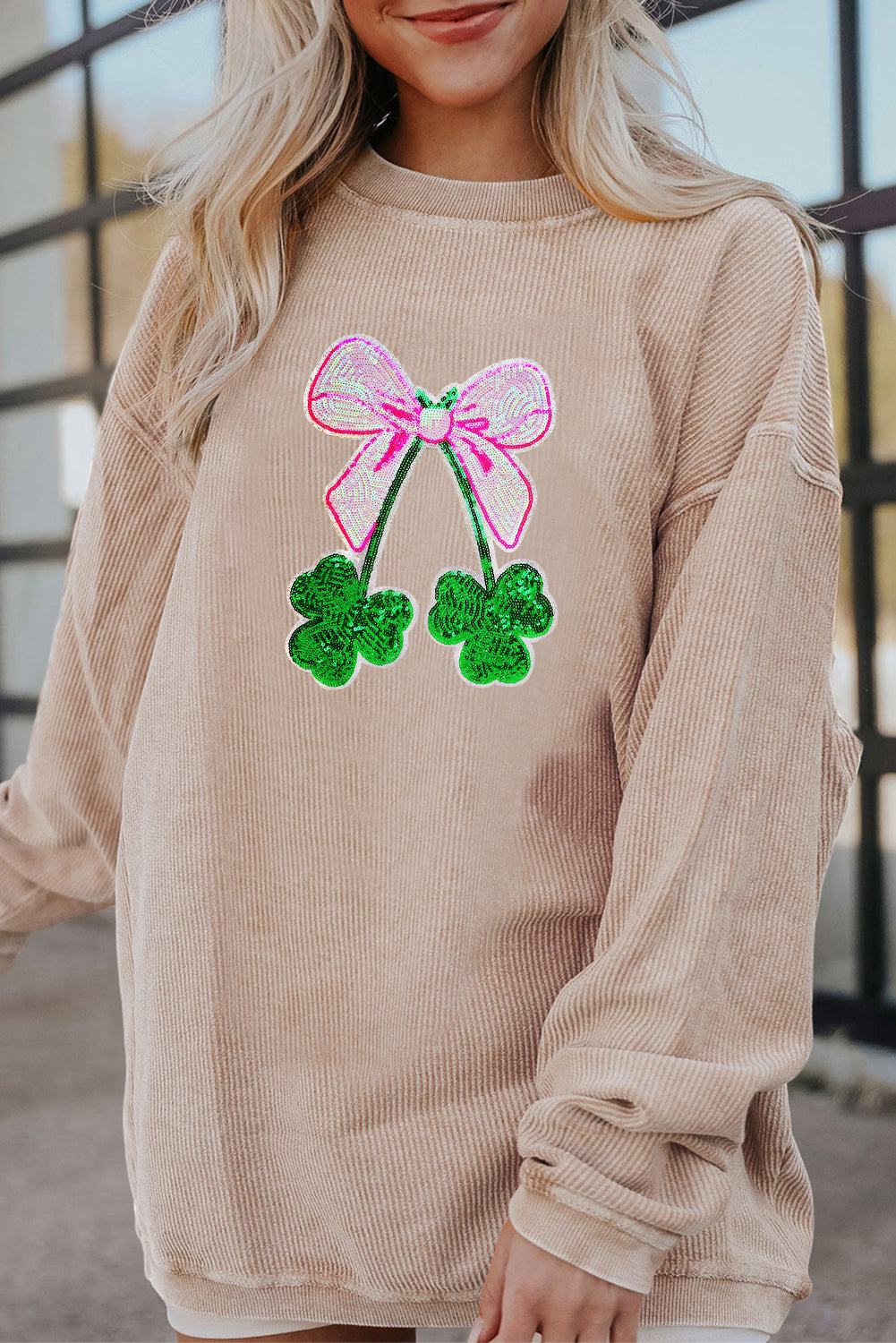 Saint Patrick’s Day Bow Clover Graphic Corded Sweatshirt