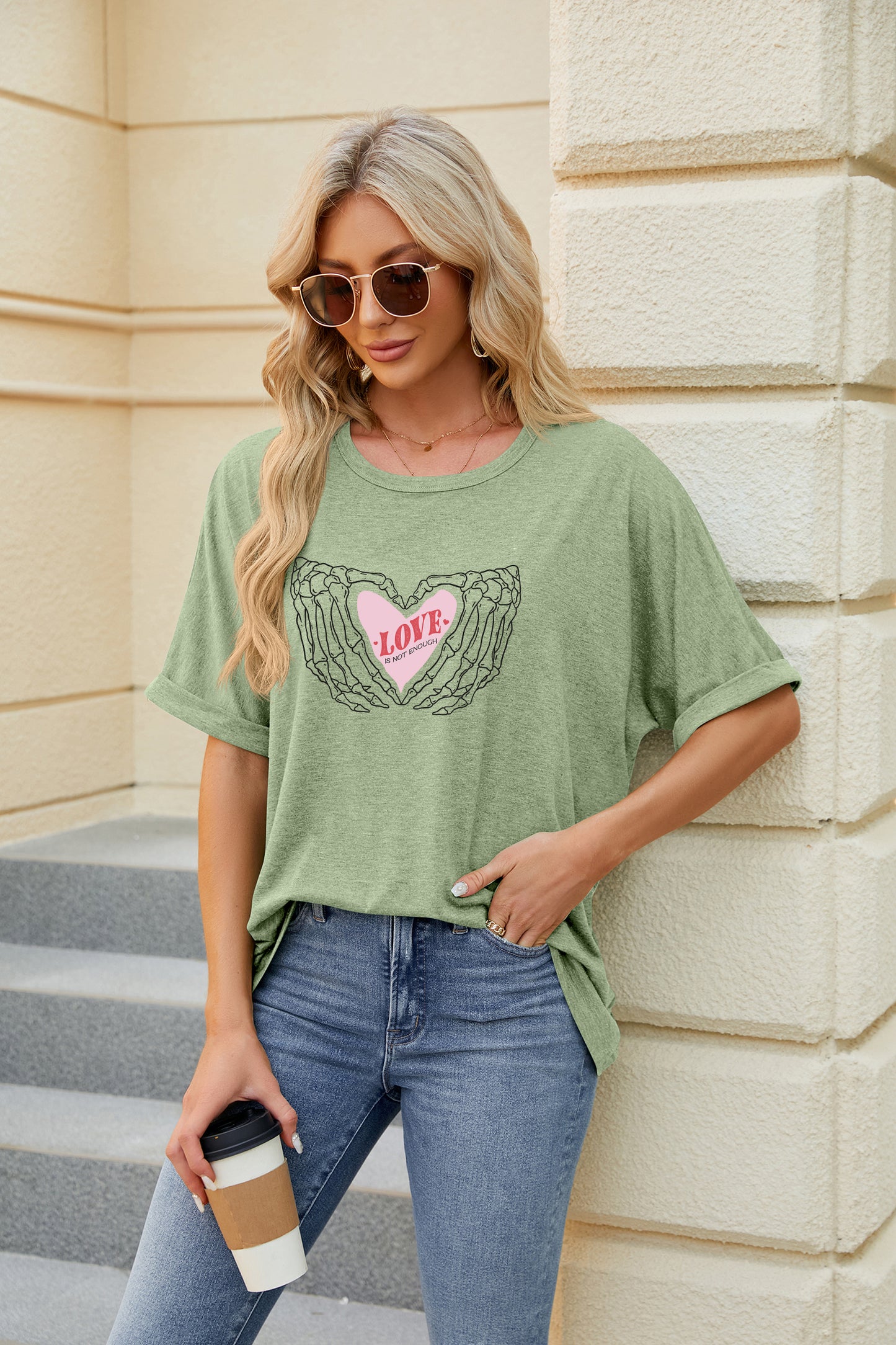 Valentine's Day Love Heart Hands Graphic Casual Tee