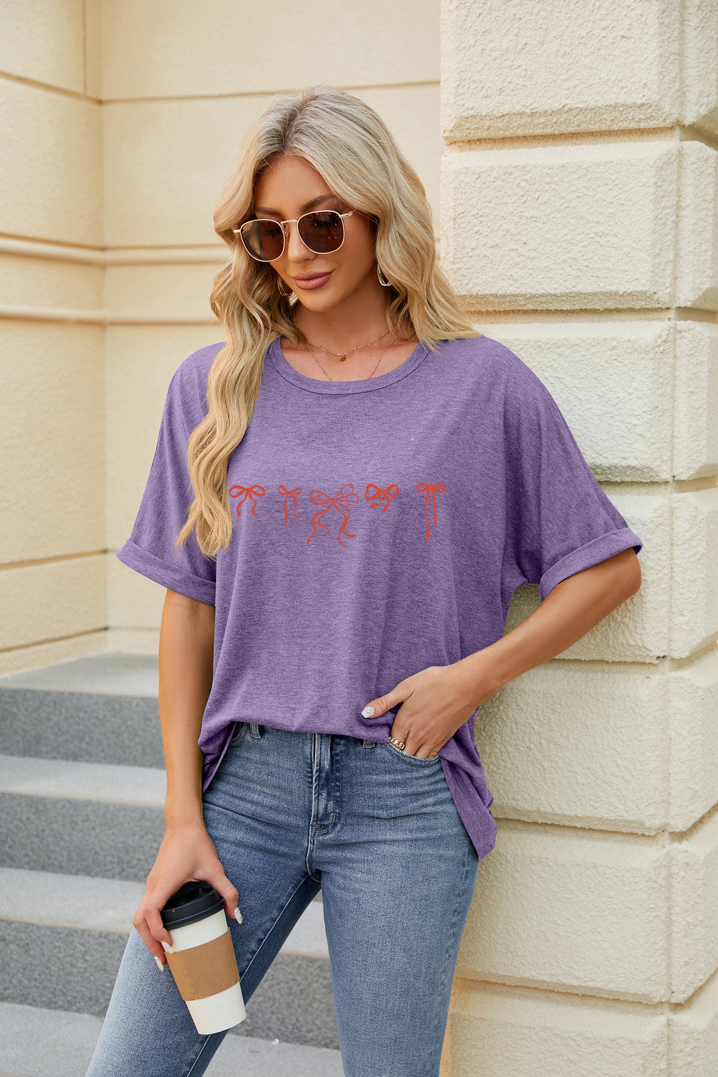 Valentine's Day Simple Red Heart Line Graphic Tee