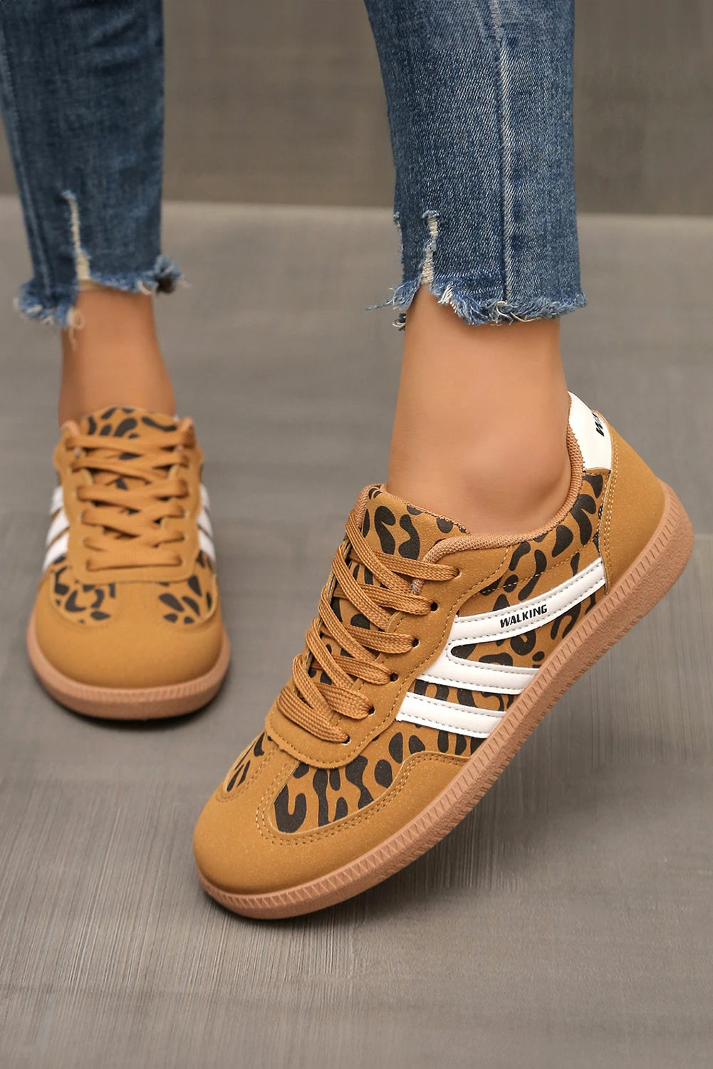 White Floral Print Braided Details Wedge Slippers