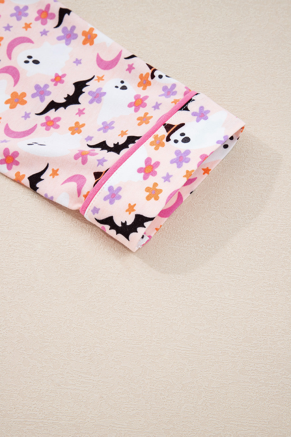 Pink Halloween Eve Haunted Honey Bat Print Pajama Set