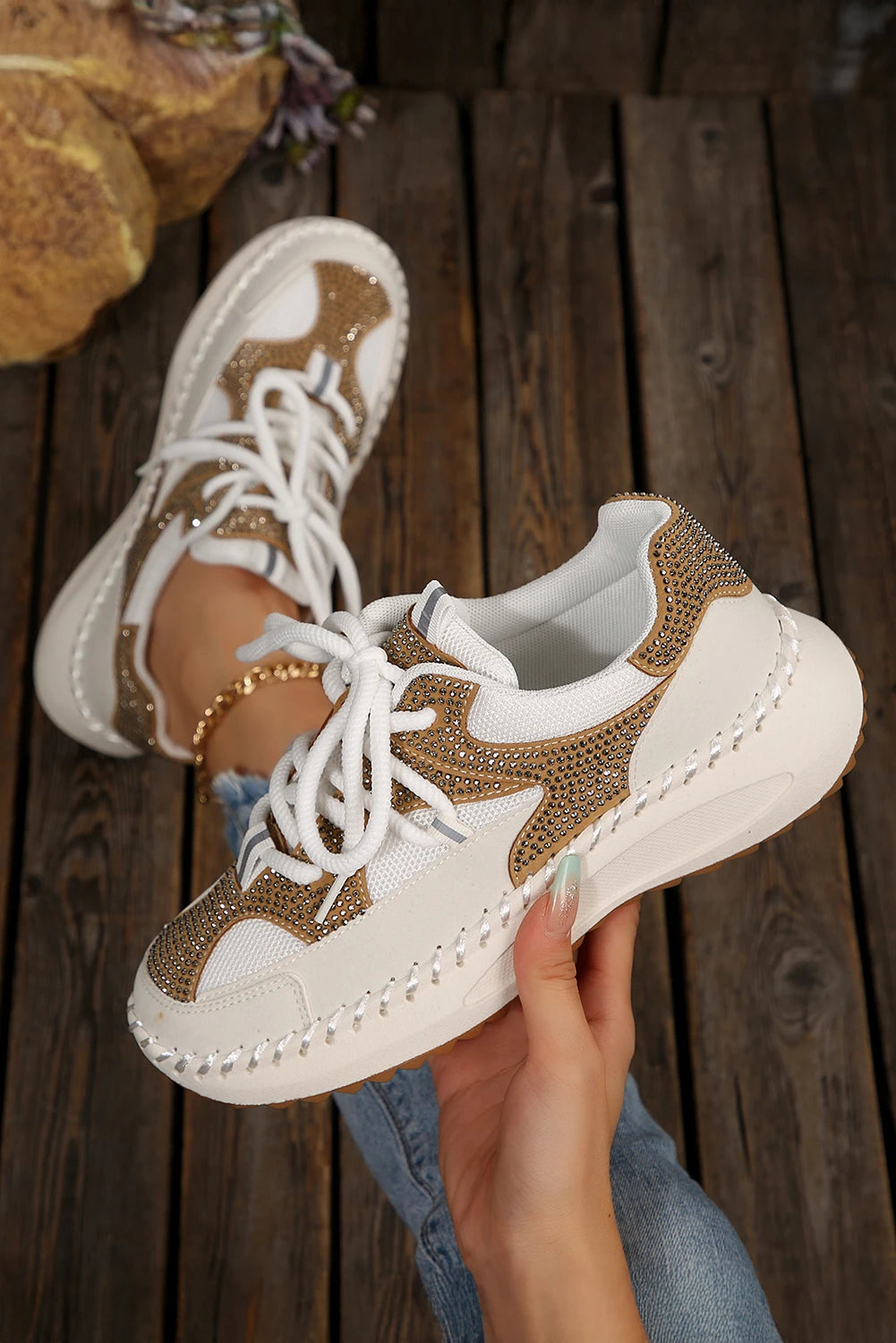 Fiery Red Rhinestone Embellished Color Block Patchwork Lace-up Breathable Sneakers