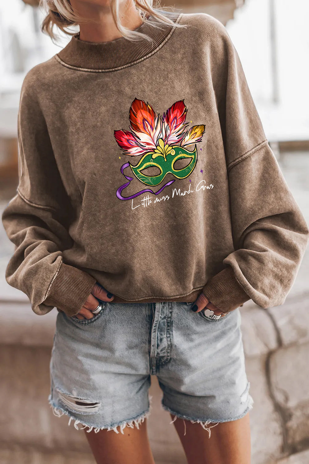 Mardi Gras Mask Graphic Washed Crewneck Sweatshirt