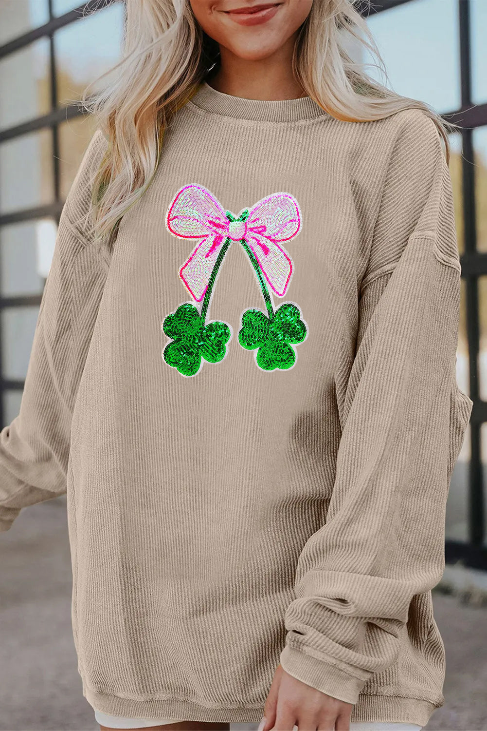 Saint Patrick’s Day Bow Clover Graphic Corded Sweatshirt