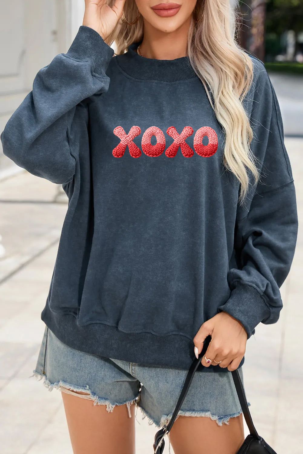 Valentine’s Day XOXO Graphic Sweatshirt(Not Embroidery)