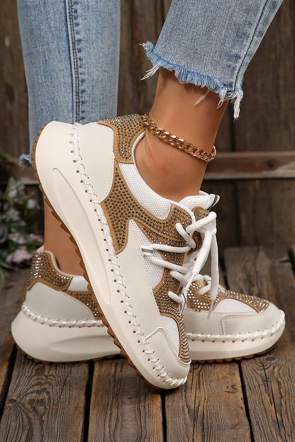 Fiery Red Rhinestone Embellished Color Block Patchwork Lace-up Breathable Sneakers