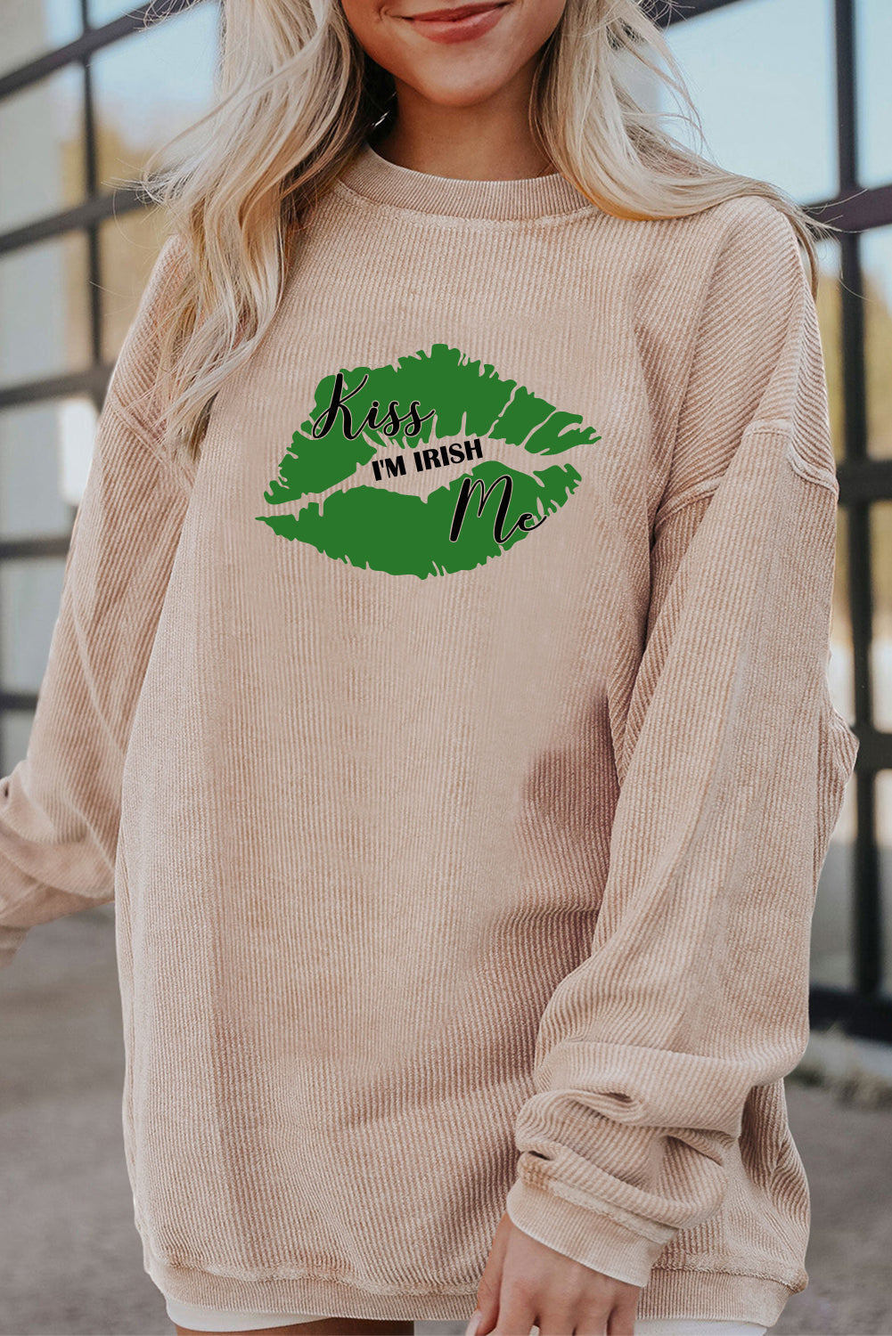 Saint Patrick’s Day Kiss Me I’m Irish Graphic Sweatshirt