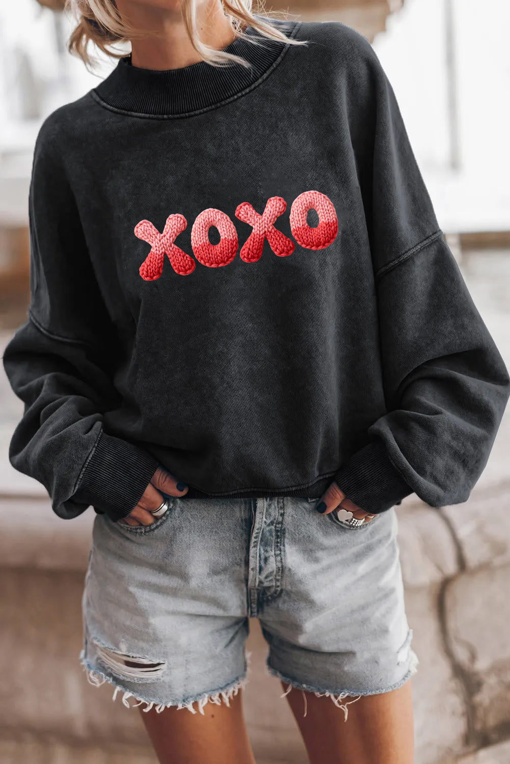 Valentine’s Day XOXO Graphic Sweatshirt(Not Embroidery)