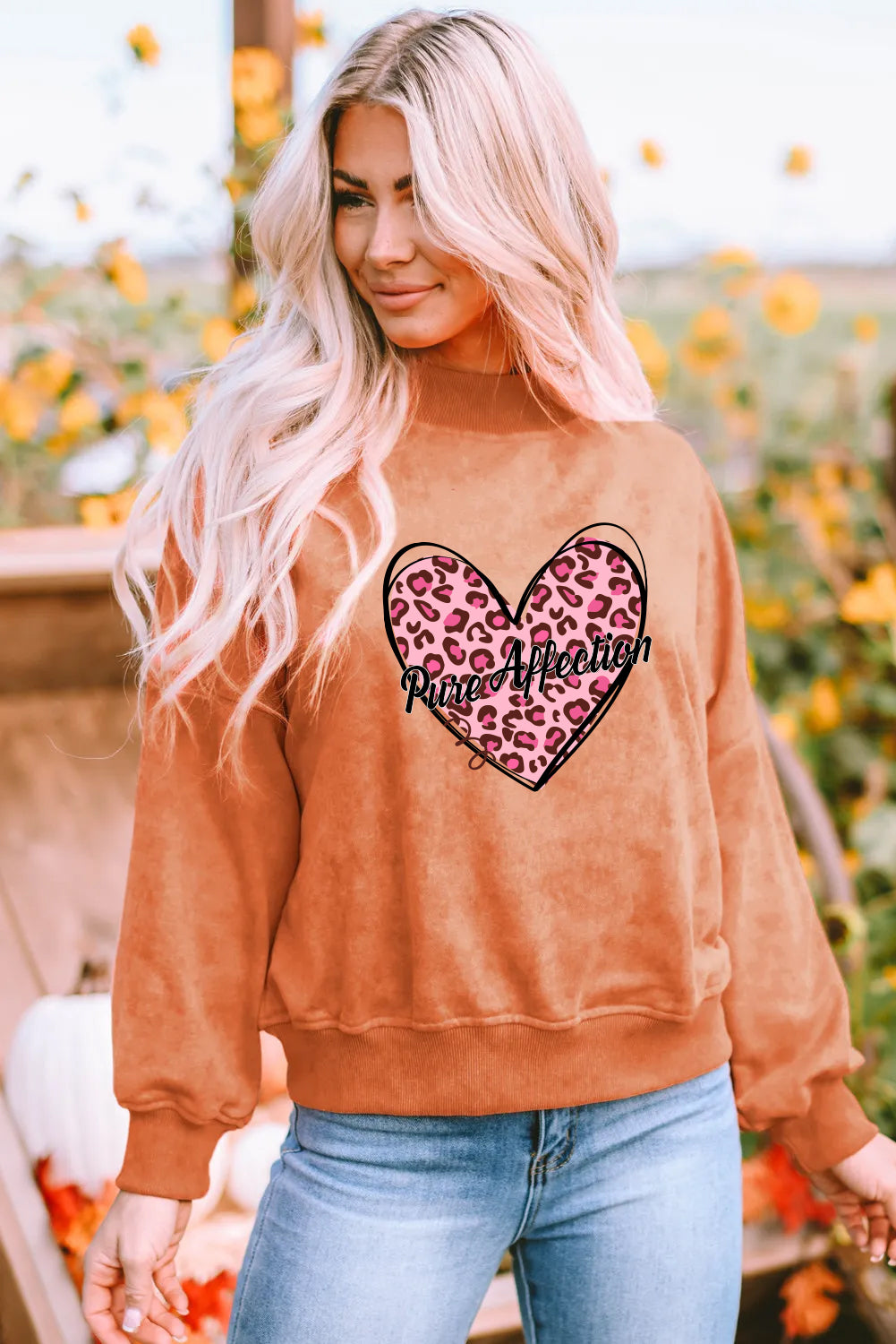 Valentine’s Day Pink Leopard Heart Graphic Sweatshirt