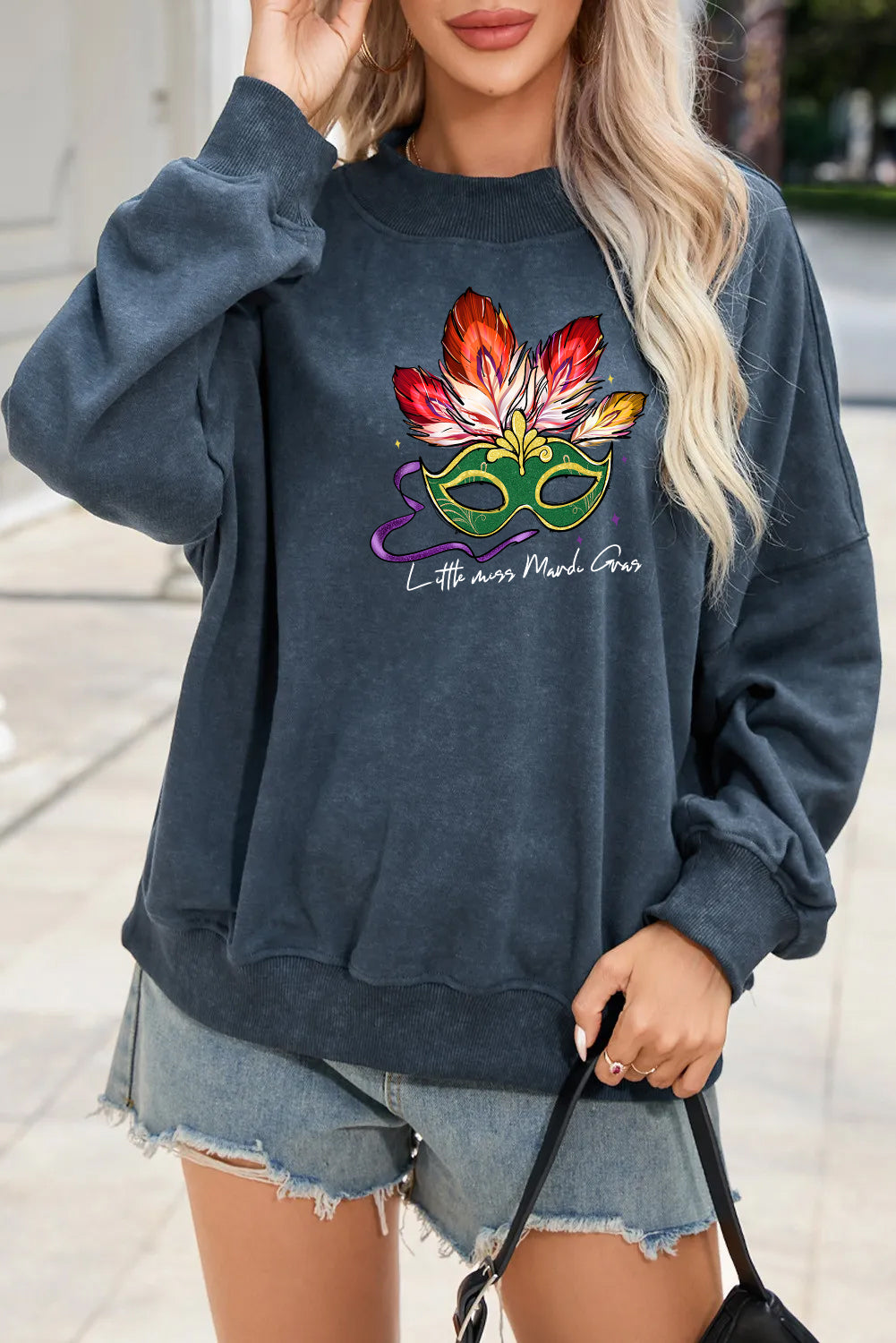 Mardi Gras Mask Graphic Washed Crewneck Sweatshirt