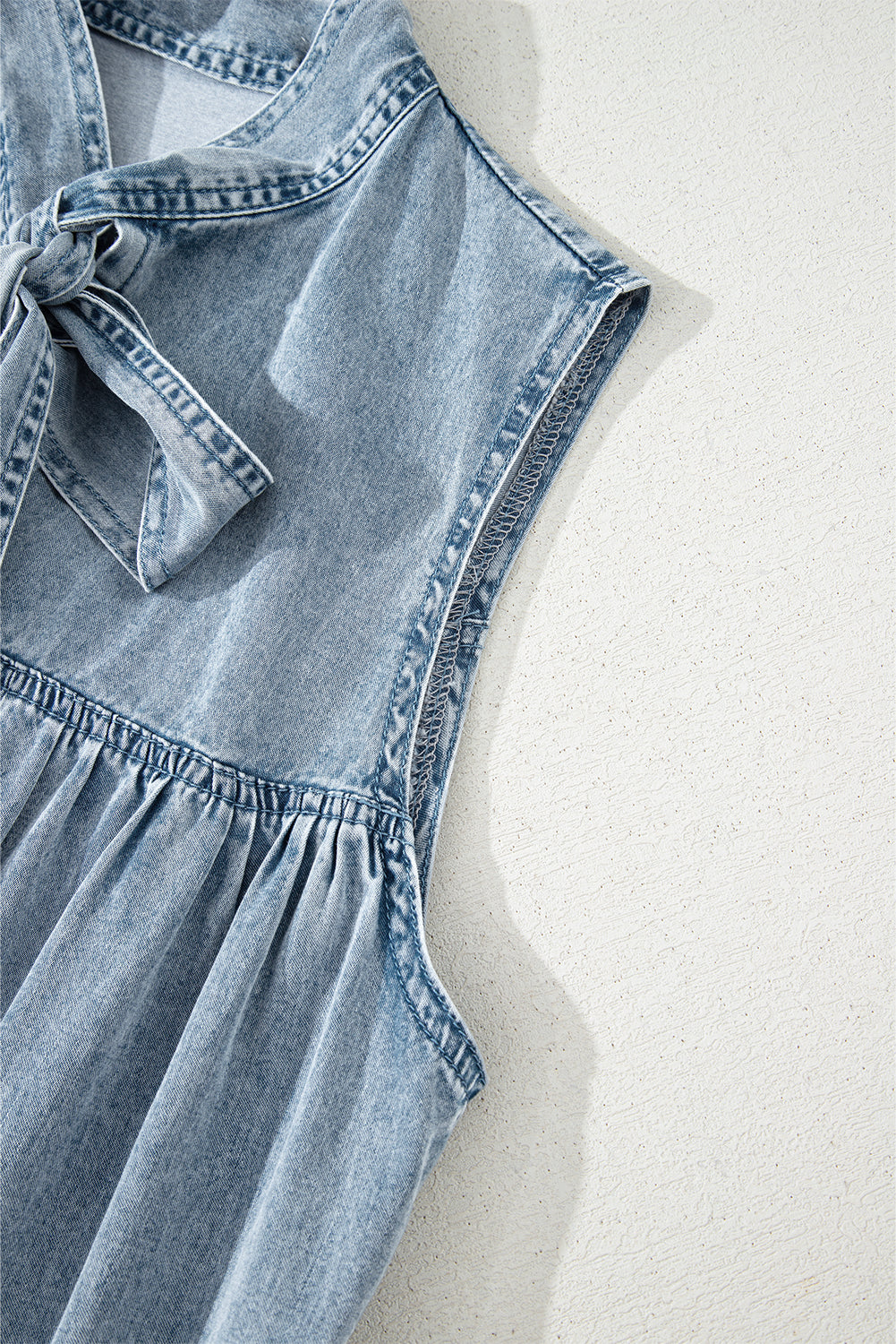 Beau Blue Bowknot Neck Sleeveless Ruffled Chambray Dress