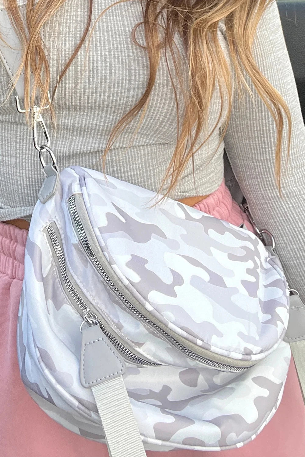 Print Gold Chain Strap Double Zipper Crossbody Bag