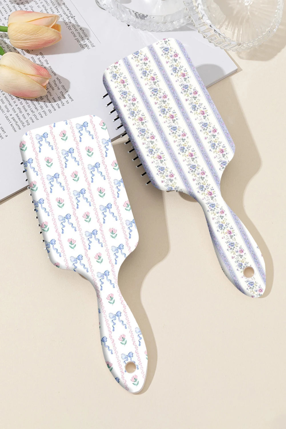 Iceland Blue Flower Bow Print Large Paddle Air Cushion Comb