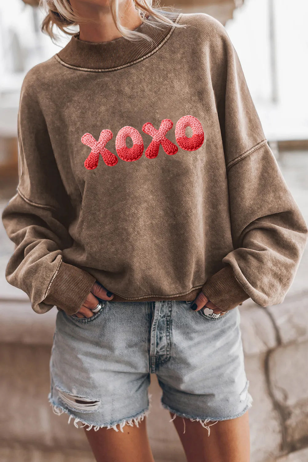 Valentine’s Day XOXO Graphic Sweatshirt(Not Embroidery)