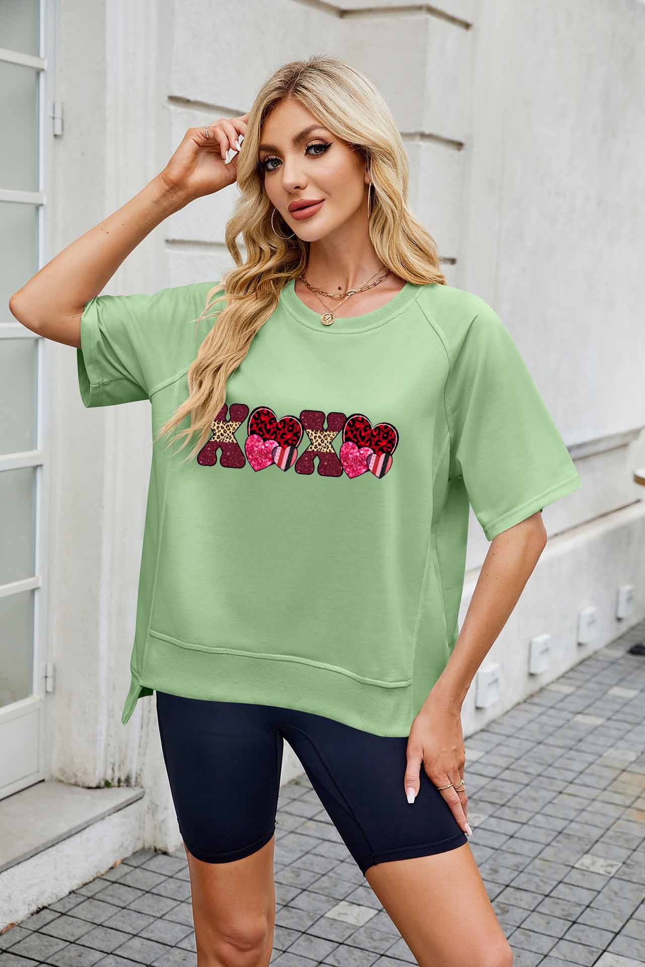 Valentine's Day XOXO Heart Graphic Short Sleeve Top