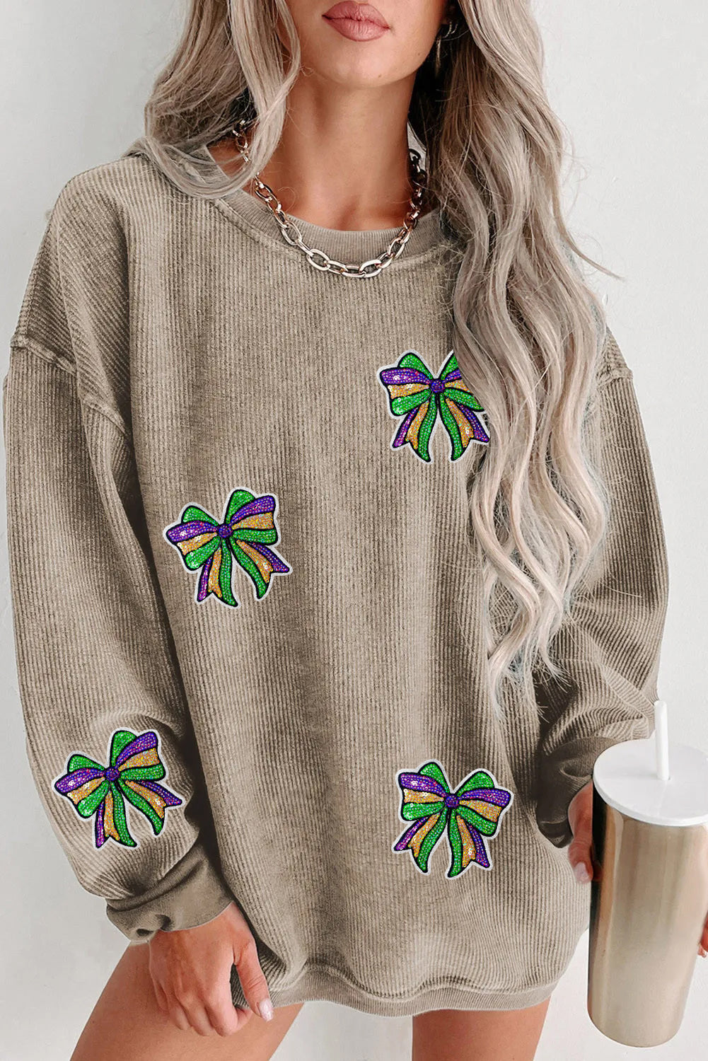 Mardi Gras Carnival Bow Graphic Pullover