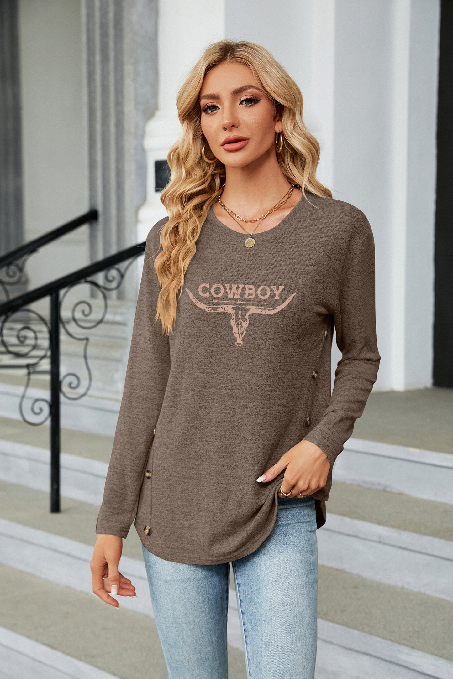 Western Cowboy Bull Graphic Long Sleeve Top