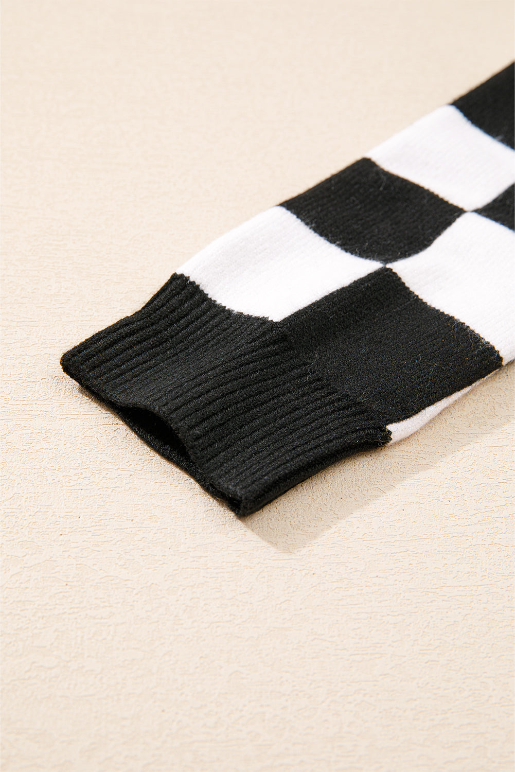 Black Brown Gray Checkered Print Drop Shoulder Round Neck Sweater