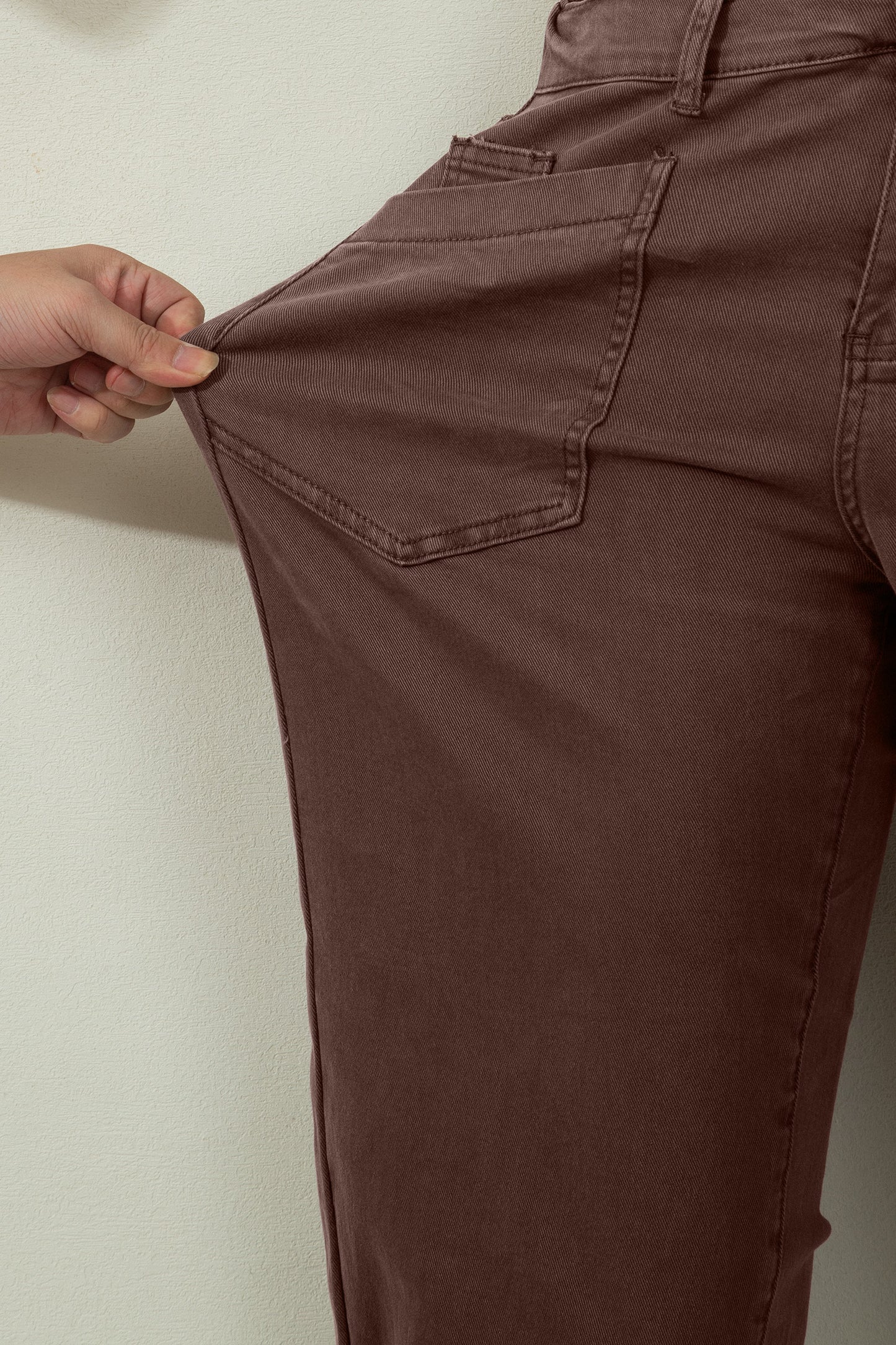 Coffee Solid Color Square Patch Pocket Ankle-length Barrel Jeans