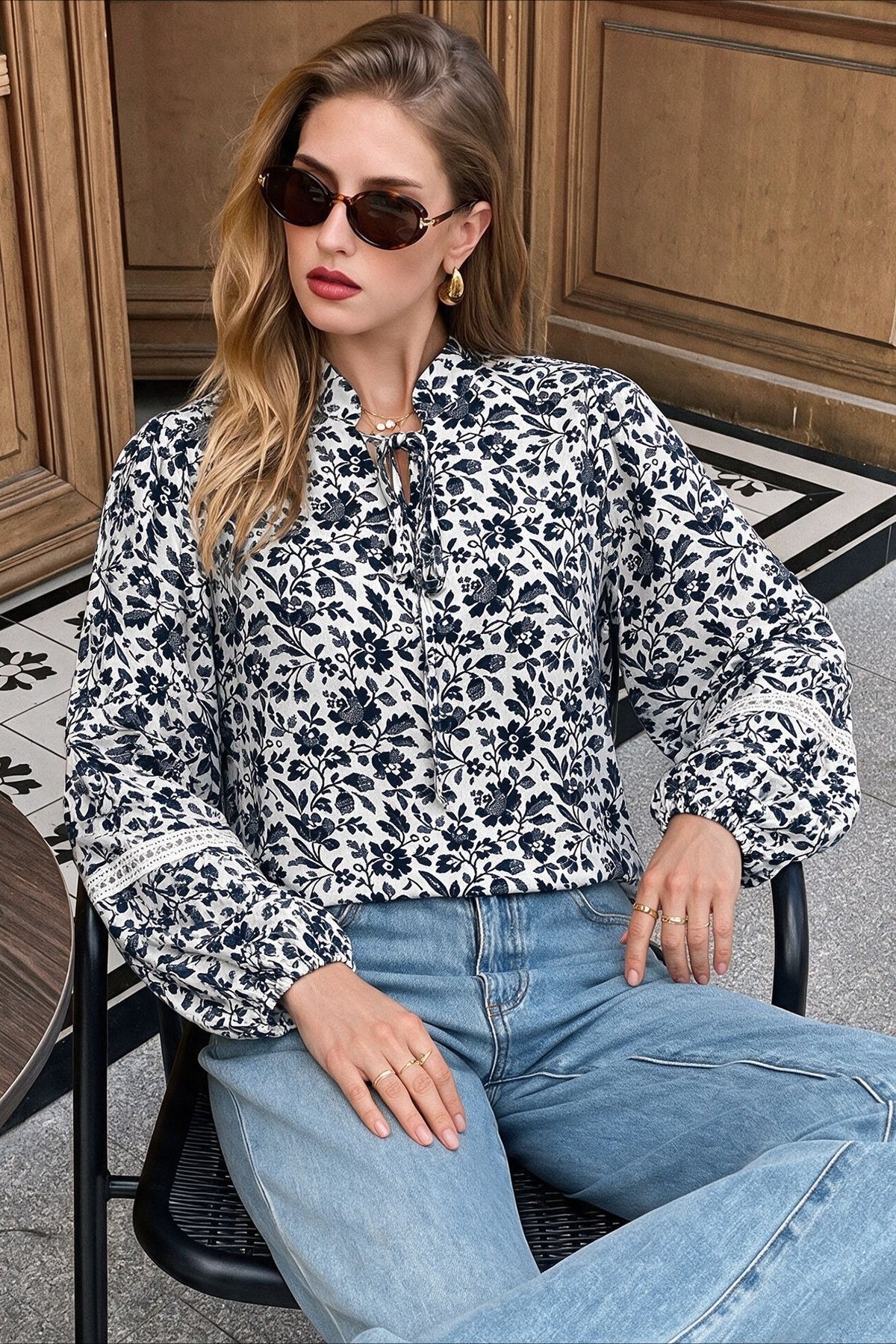Women's Floral Tie Neck Balloon Sleeve Blouse