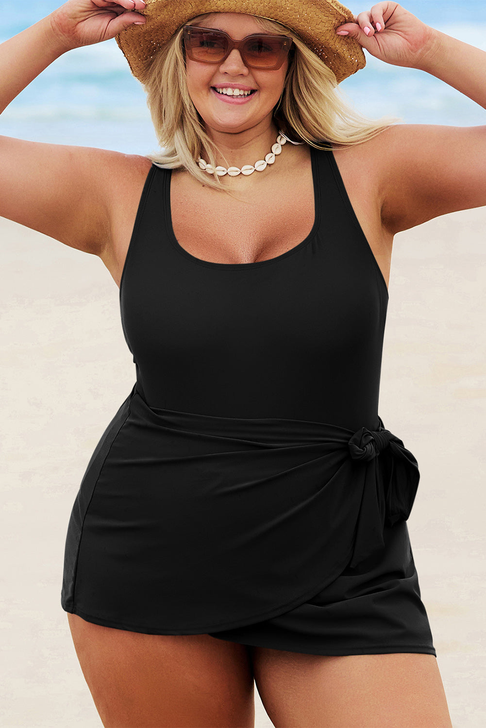Black Solid Color Square Neck Knotted Plus Size One Piece Swimsuit