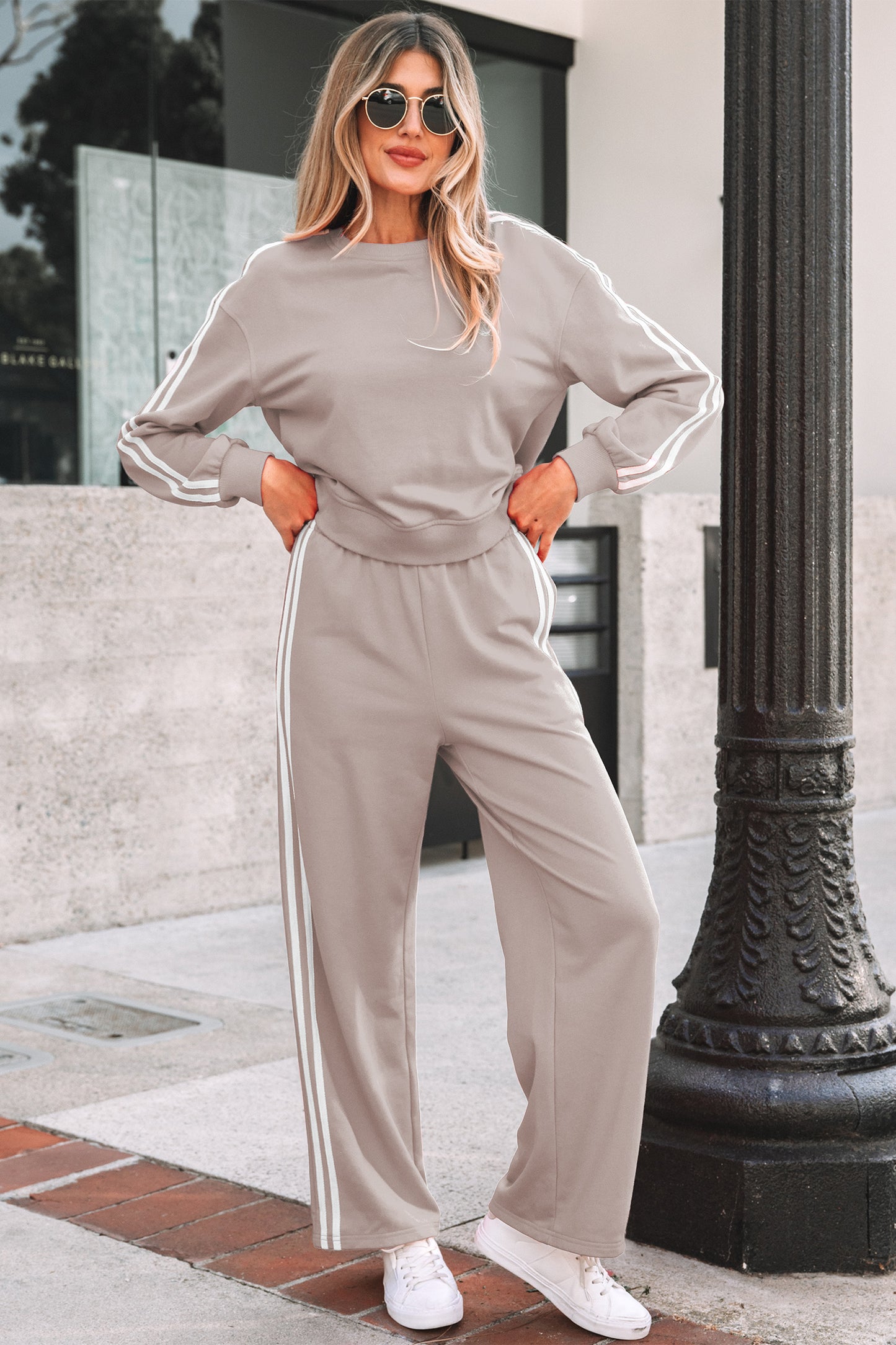 Black Varsity Striped Detail Crewneck Pullover Elastic Sweatpants 2pcs Outfit