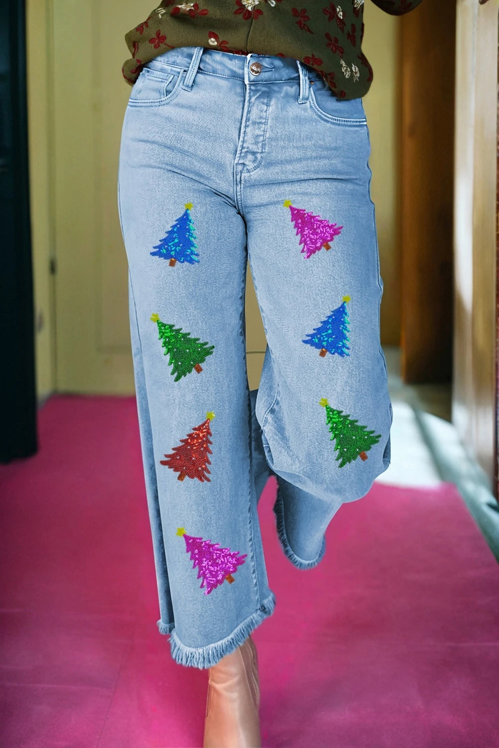 Myosotis Colorful Sequin Christmas Tree Patched Raw Hem Cropped Wide Leg Jeans