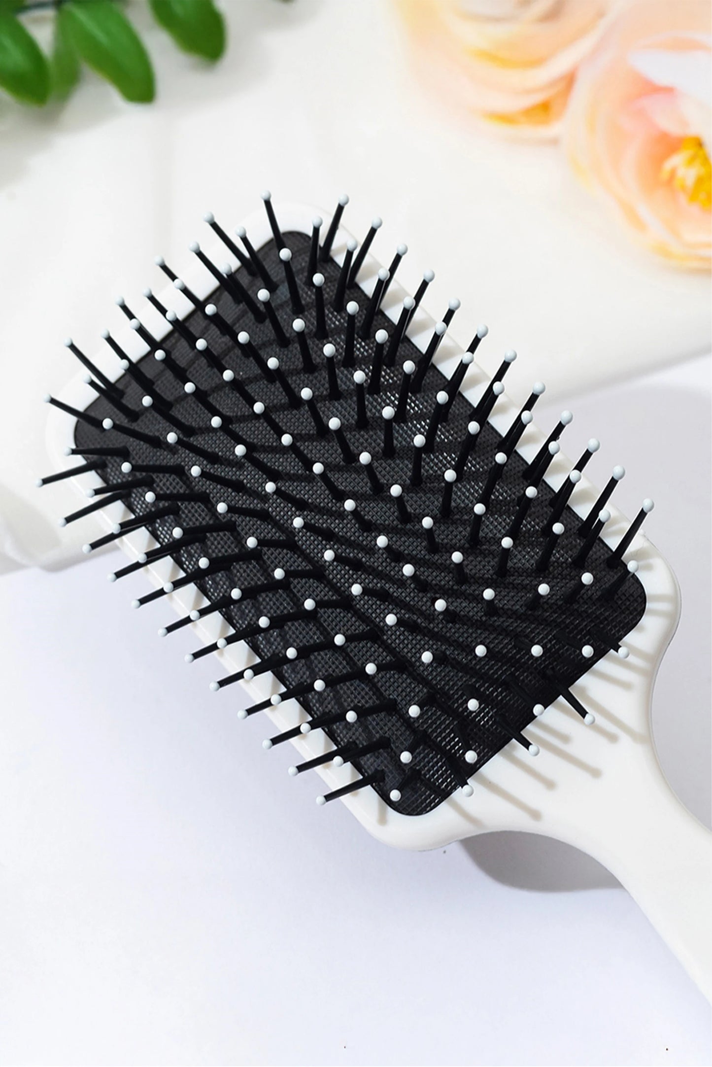 1pc Checkered Pattern Air Cushion Comb with Customized Color Options
