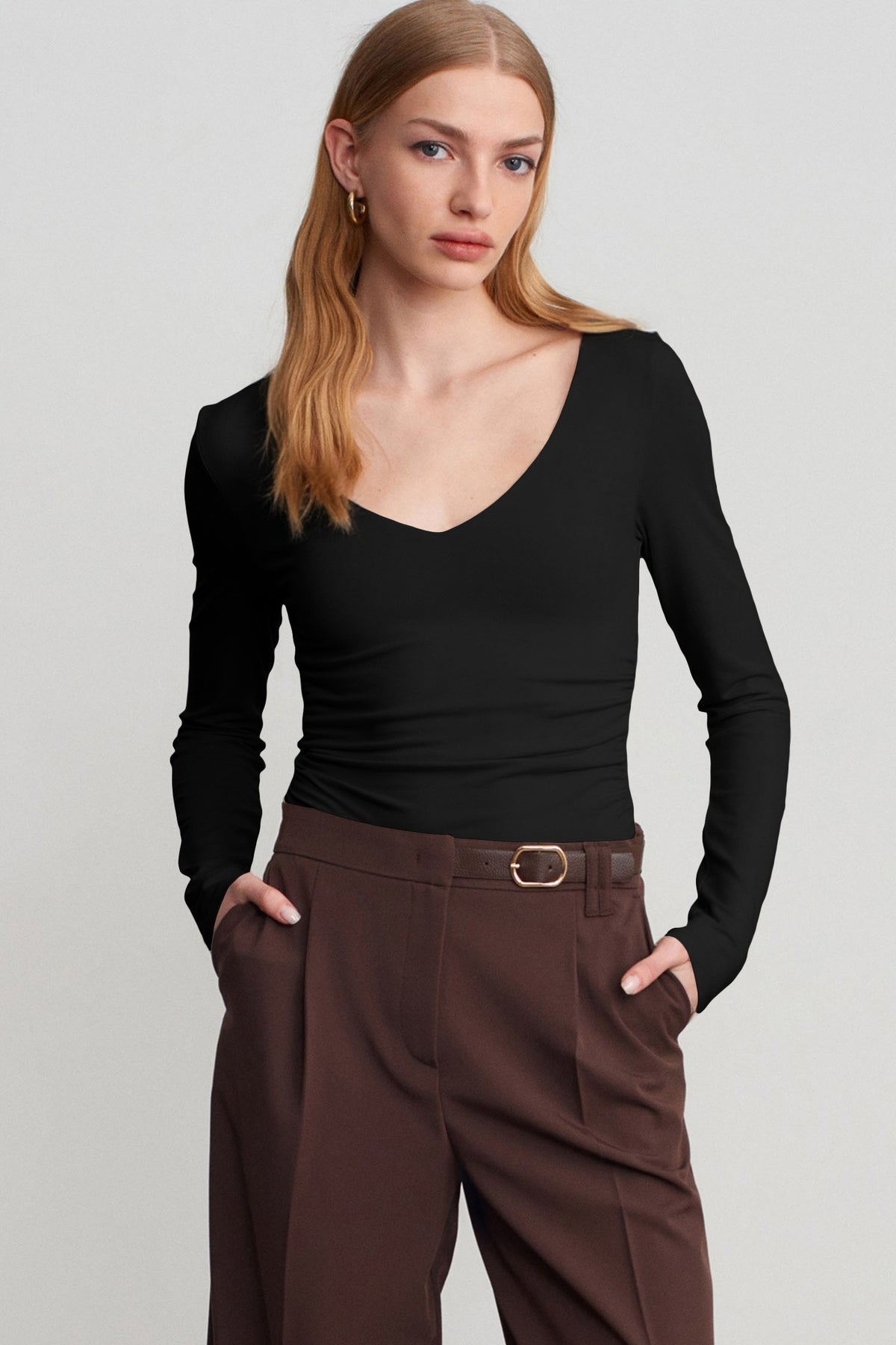 Beige Slim Fit V Neck Long Sleeve Bra Buil-in Top