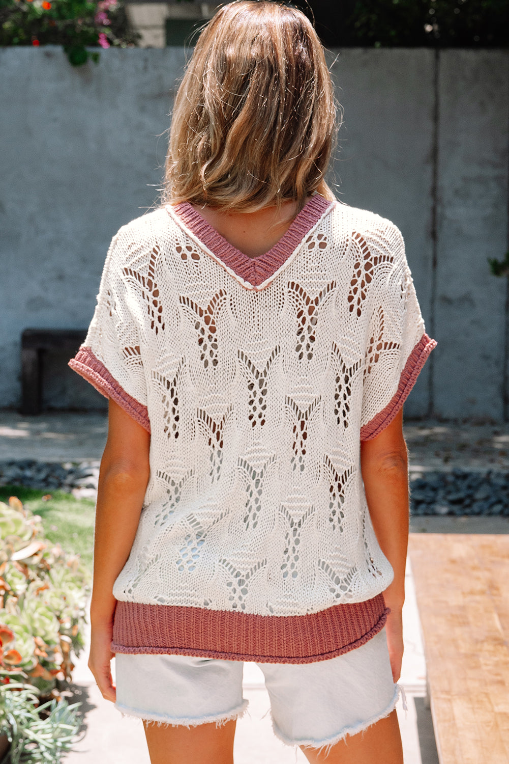 Delicacy Embroidered Flowers Colorblock Edge Hollowed Sweater