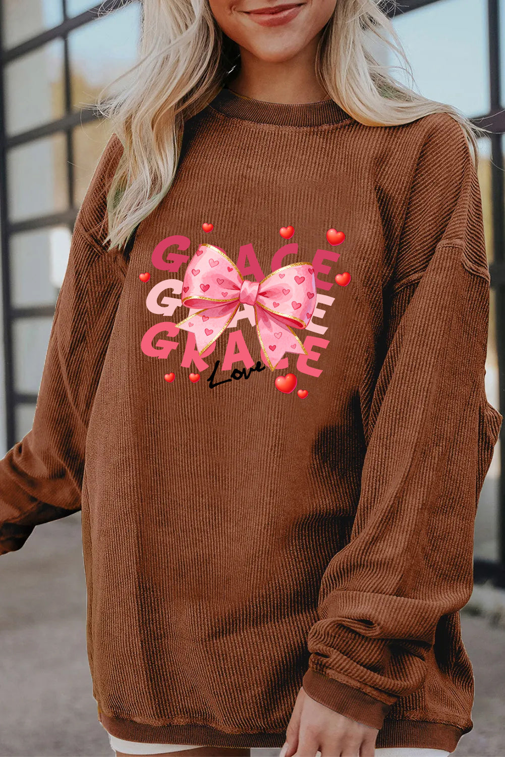 Valentine’s Day Grace Bow Heart Graphic Sweatshirt
