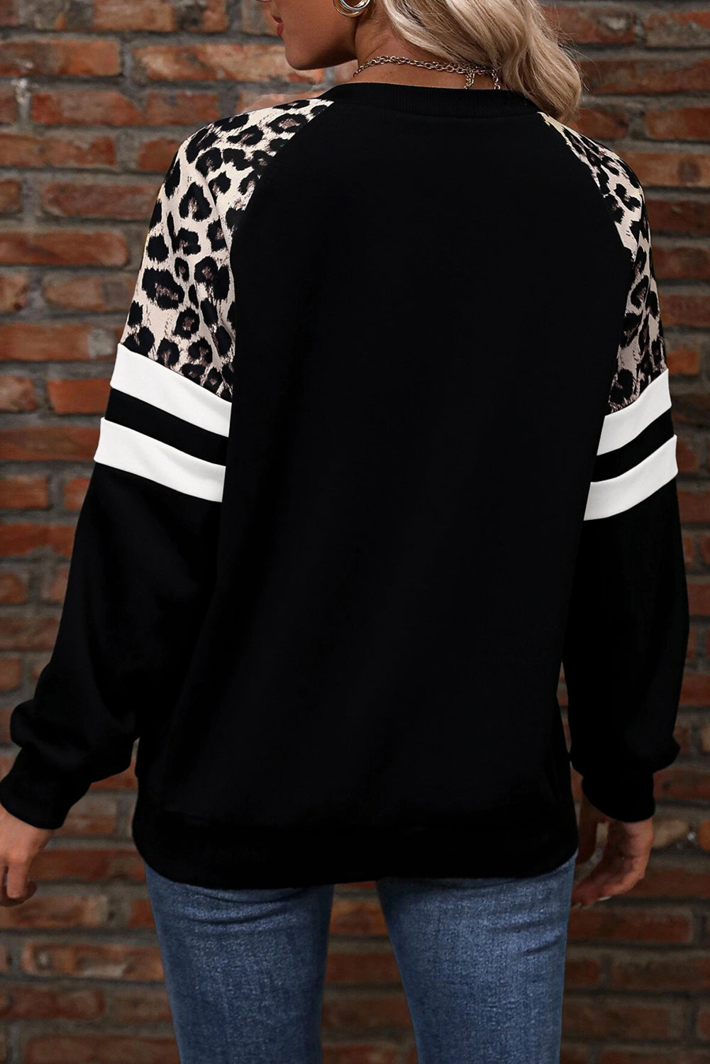 Leopard Print Colorblock Raglan Sleeve Sweatshirt