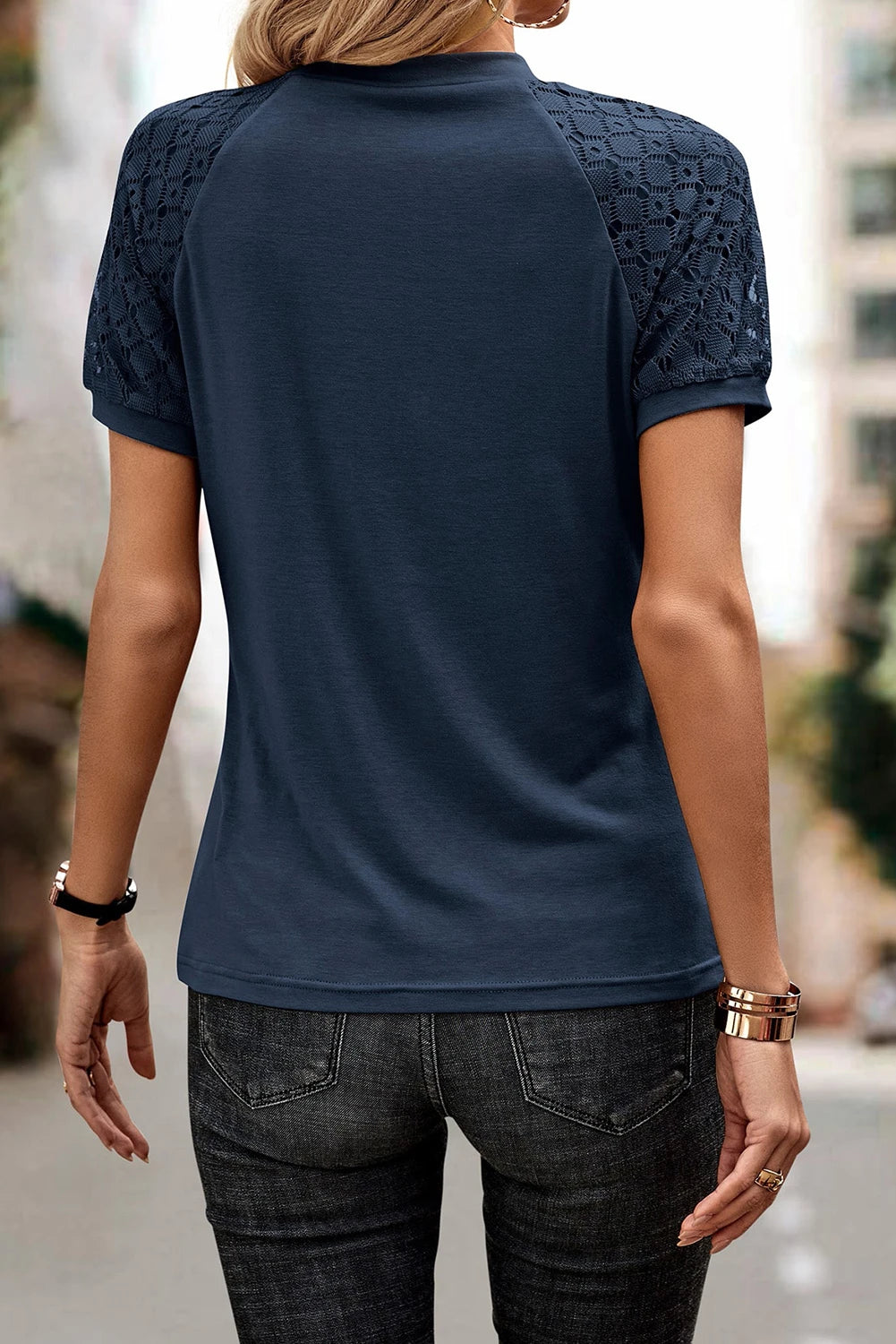 Women's Seamed Detail Contrast Lace Raglan Sleeve Tee