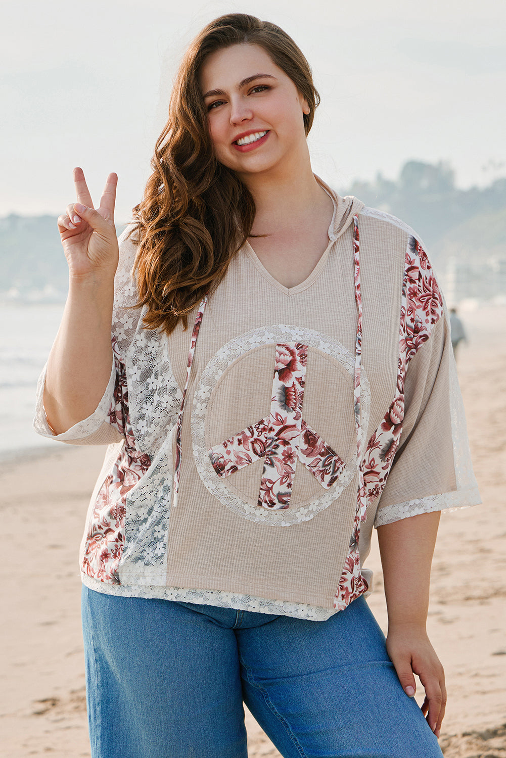 Floral Peace Sign Graphic Lace Patch Ribbed Plus Size Hooded Top