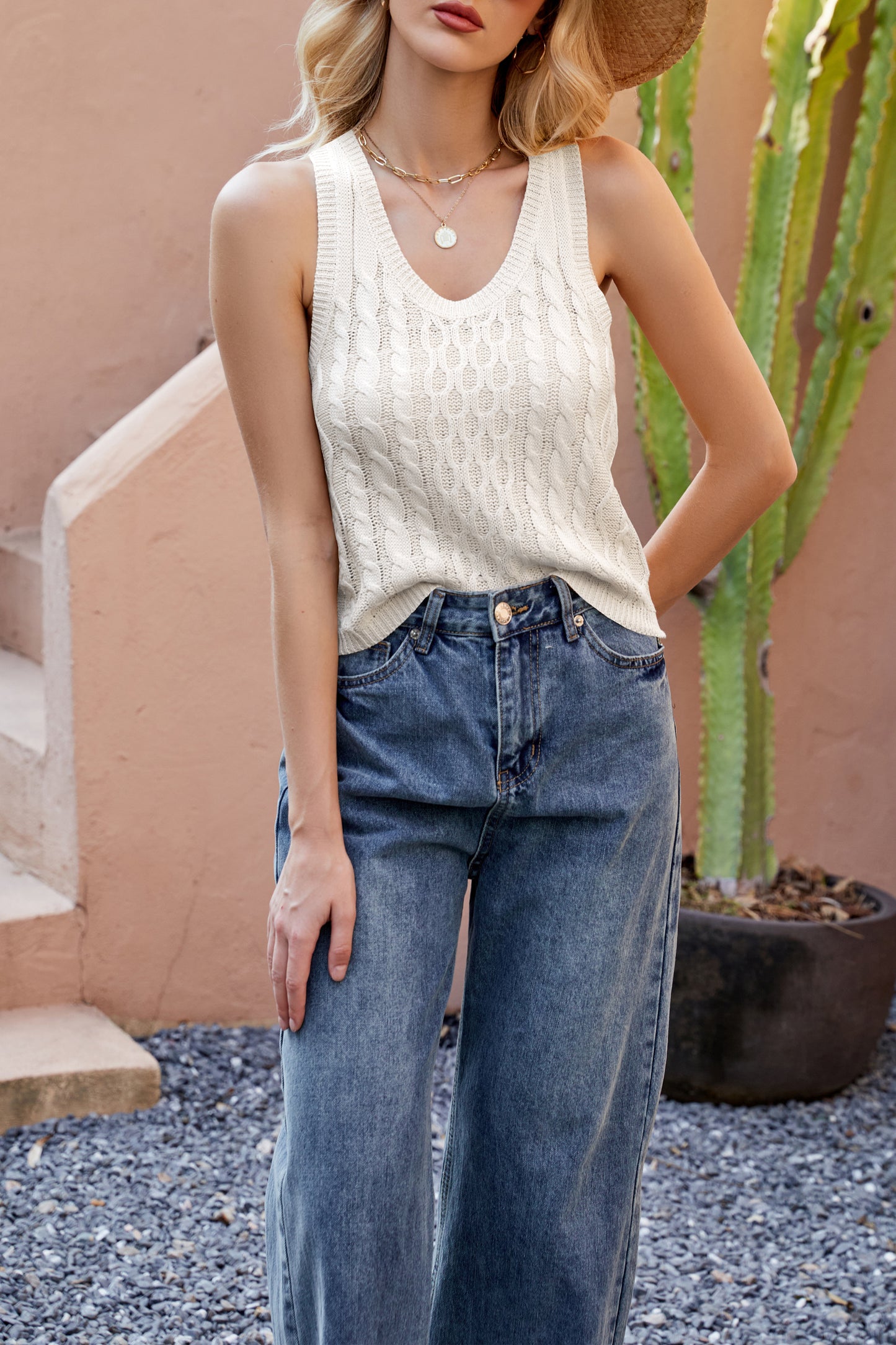 Summer Knit Tank Top – Stylish Sleeveless Casual Vest