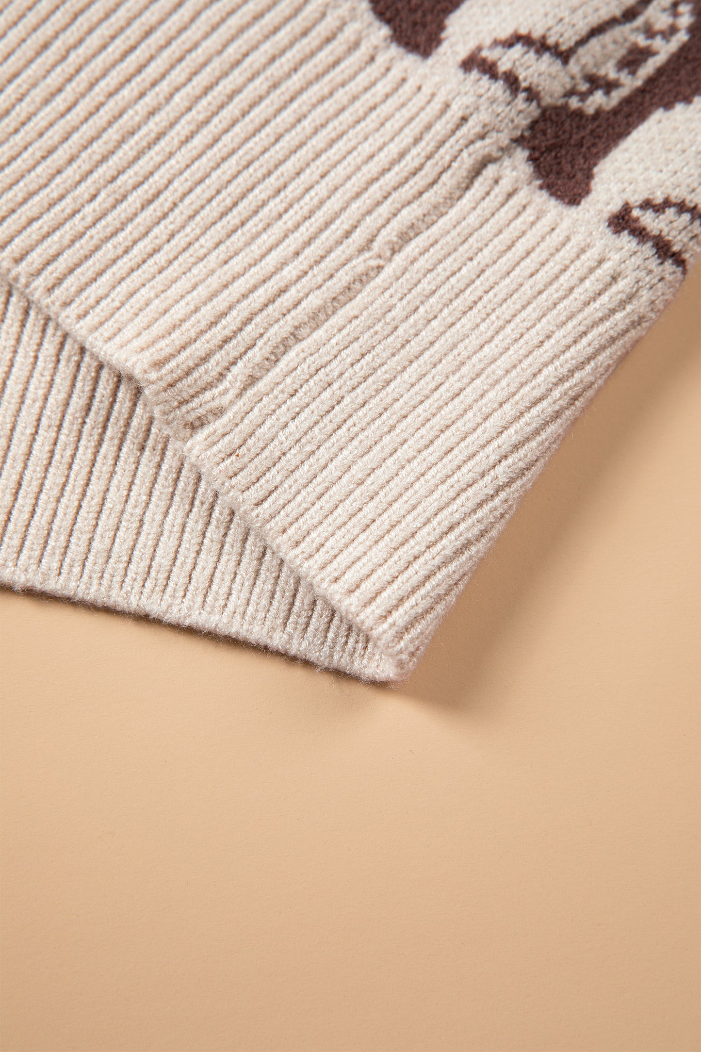 Brown Western Horseshoe Bow Pattern Button Front Sleeveless Knit Sweater