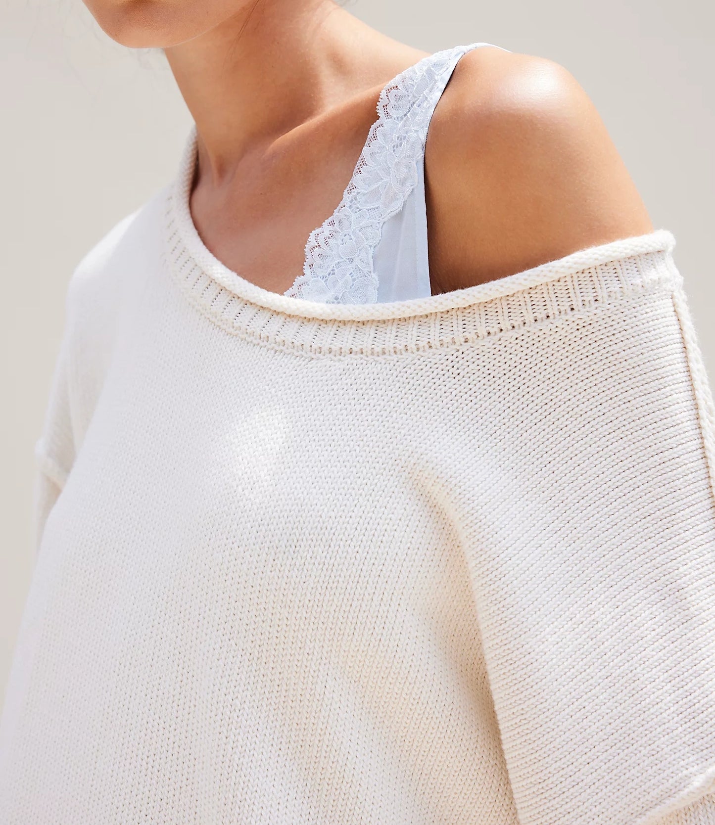 Women's Oversized Roll-Neck Soft Knit Pullover Sweater