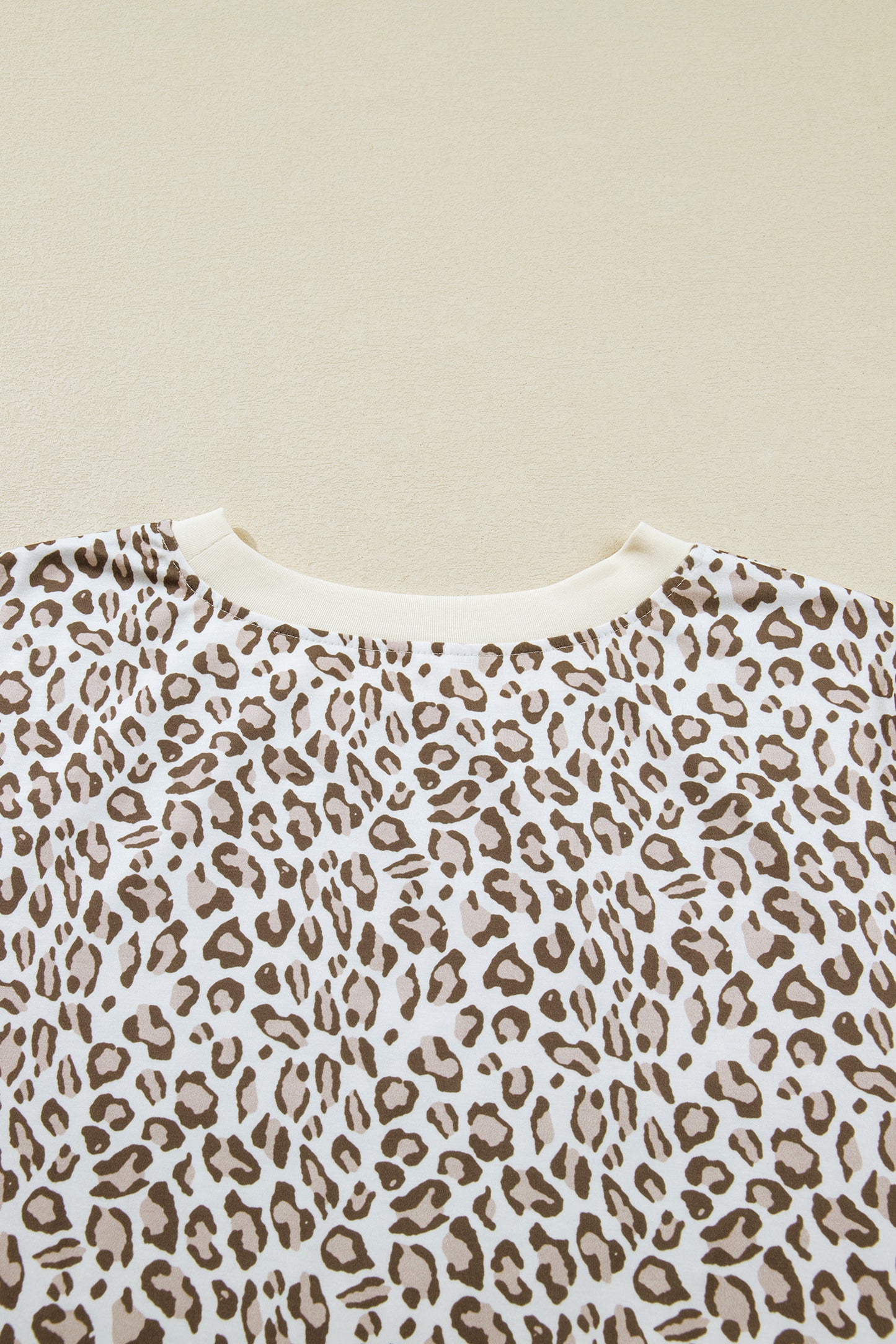 White Plus Size Leopard Print Round Neck T Shirt