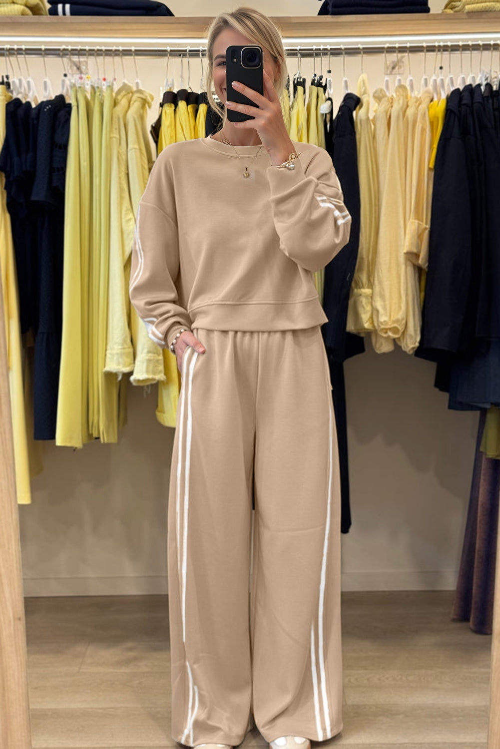 Black Varsity Striped Detail Crewneck Pullover Elastic Sweatpants 2pcs Outfit