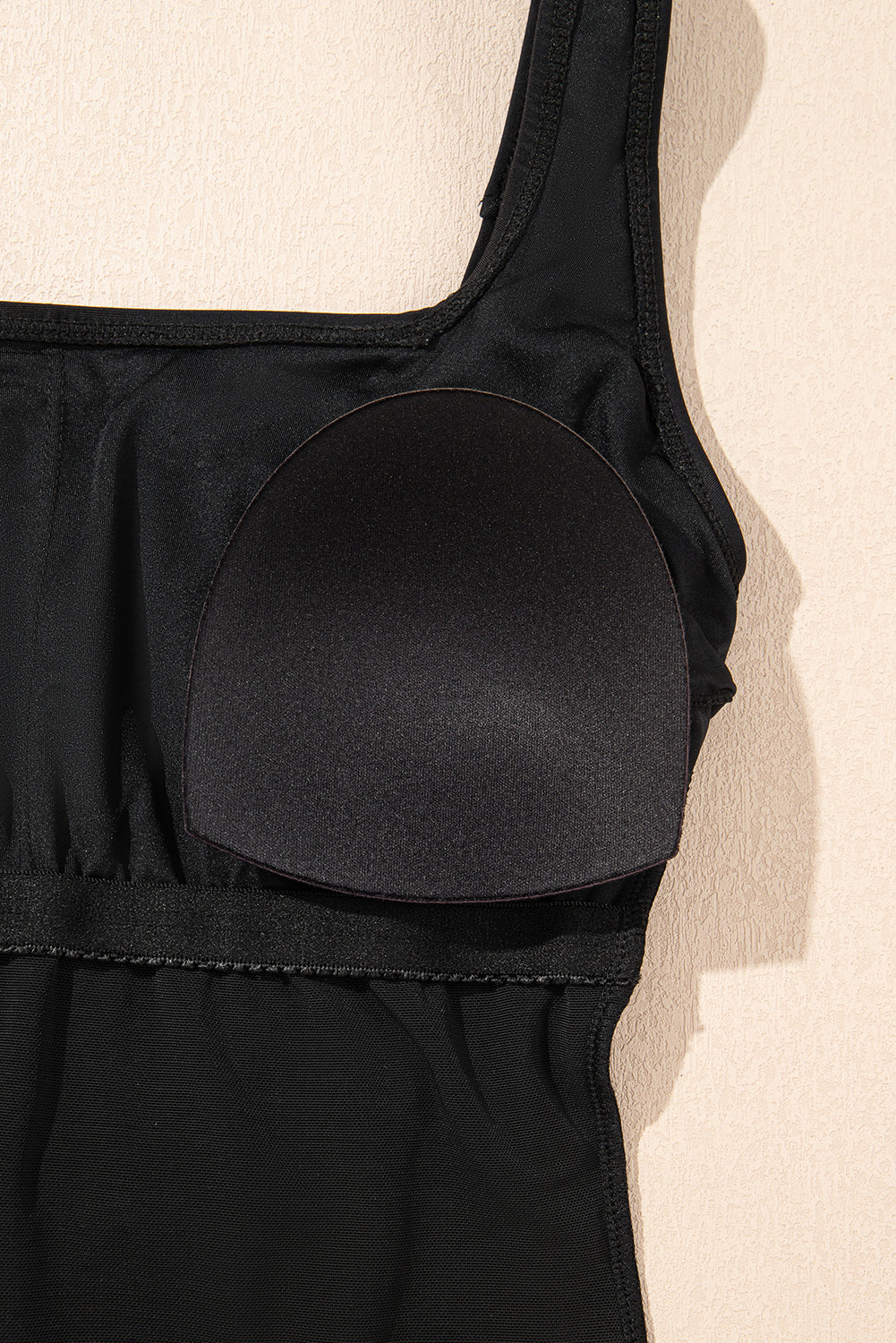 Black Solid Criss Cross Backless Square Neck One Piece Swimsuit