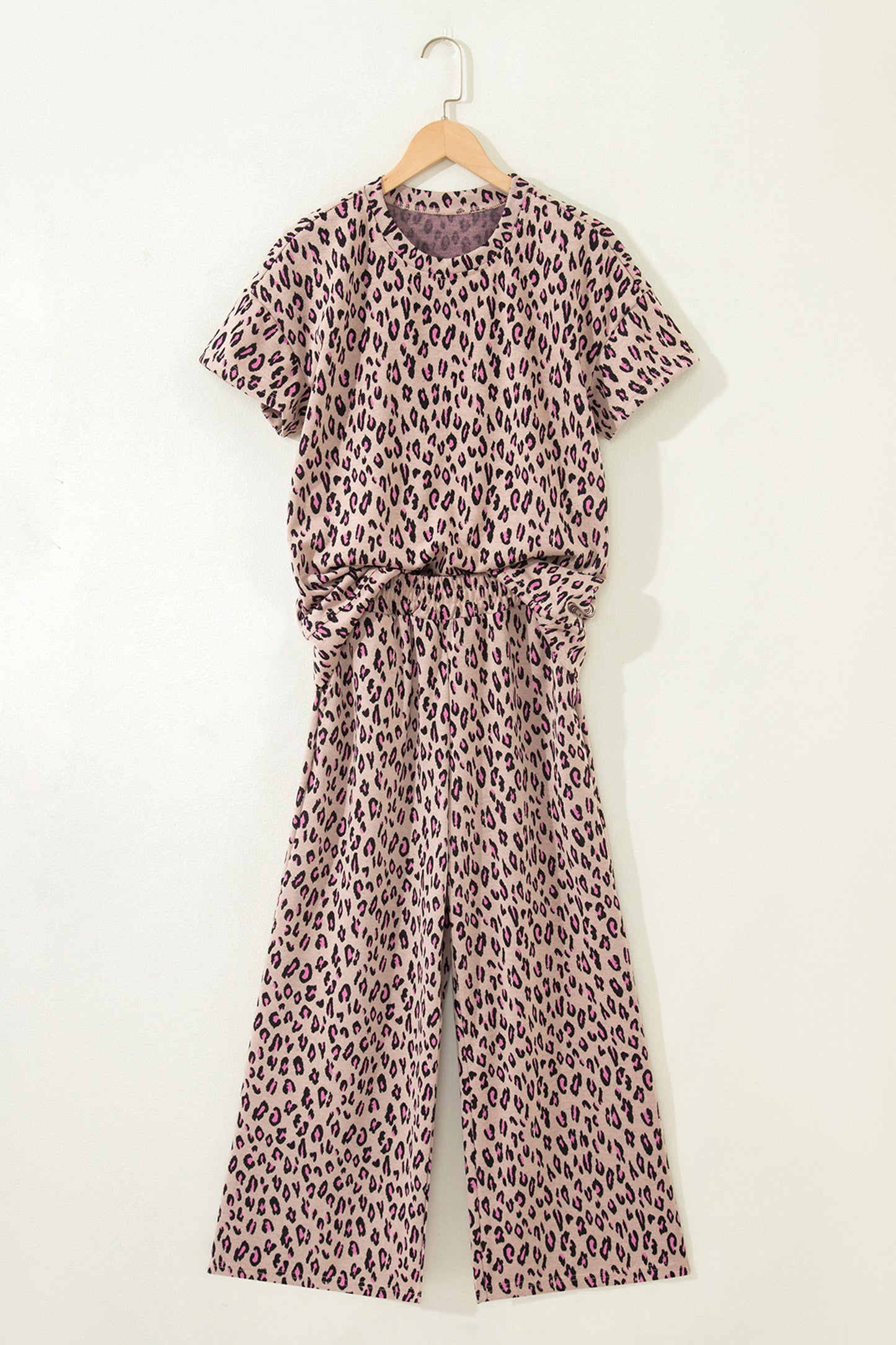 Beige Leopard Print Casual Tee and Pants 2pcs Outfit