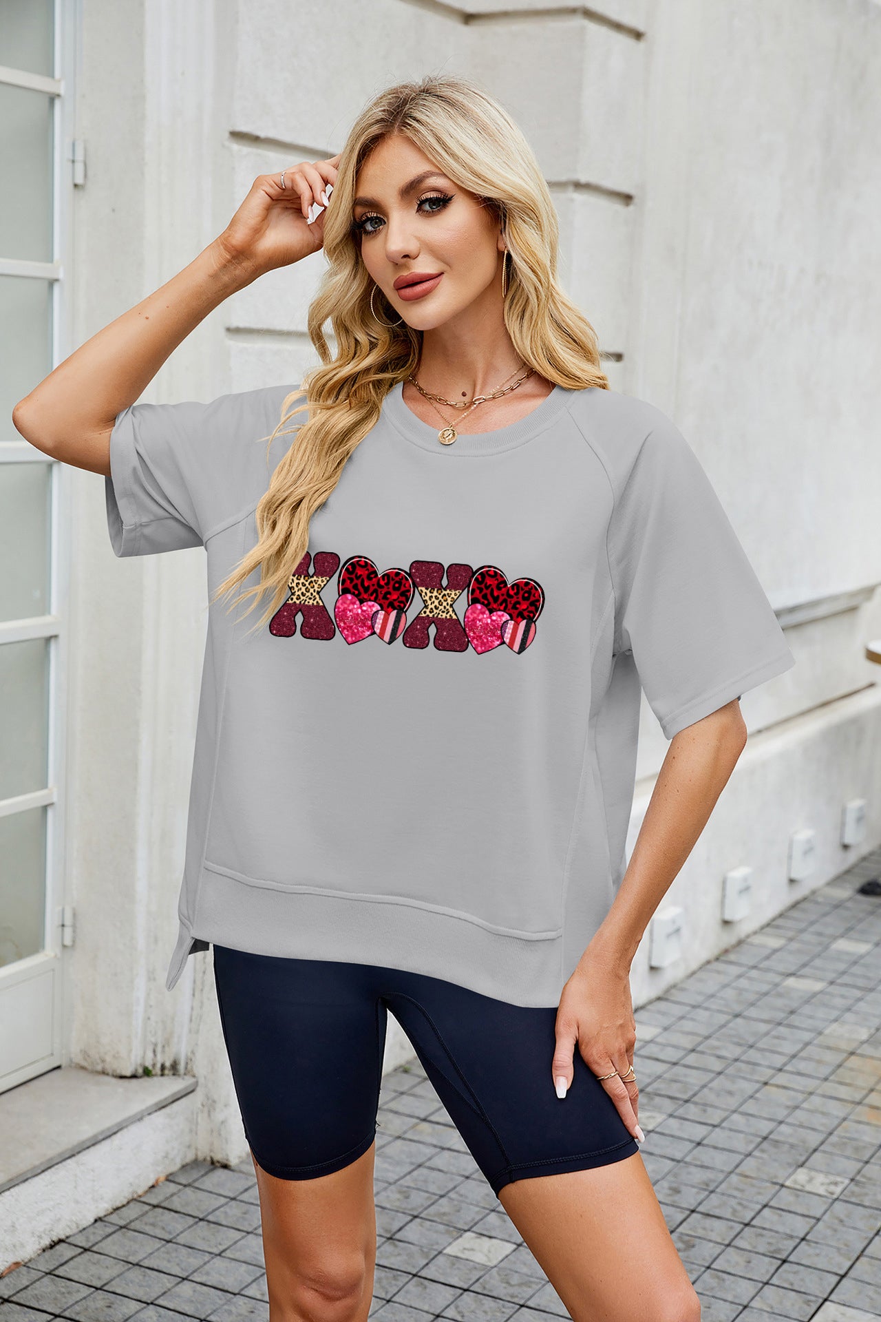 Valentine's Day XOXO Heart Graphic Short Sleeve Top