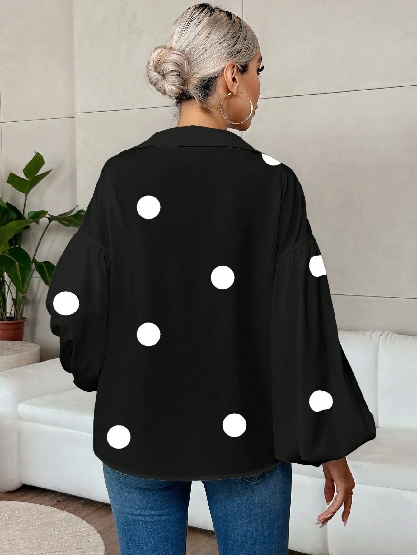French Polka Dot Half-Open Collar Puff Sleeve Top